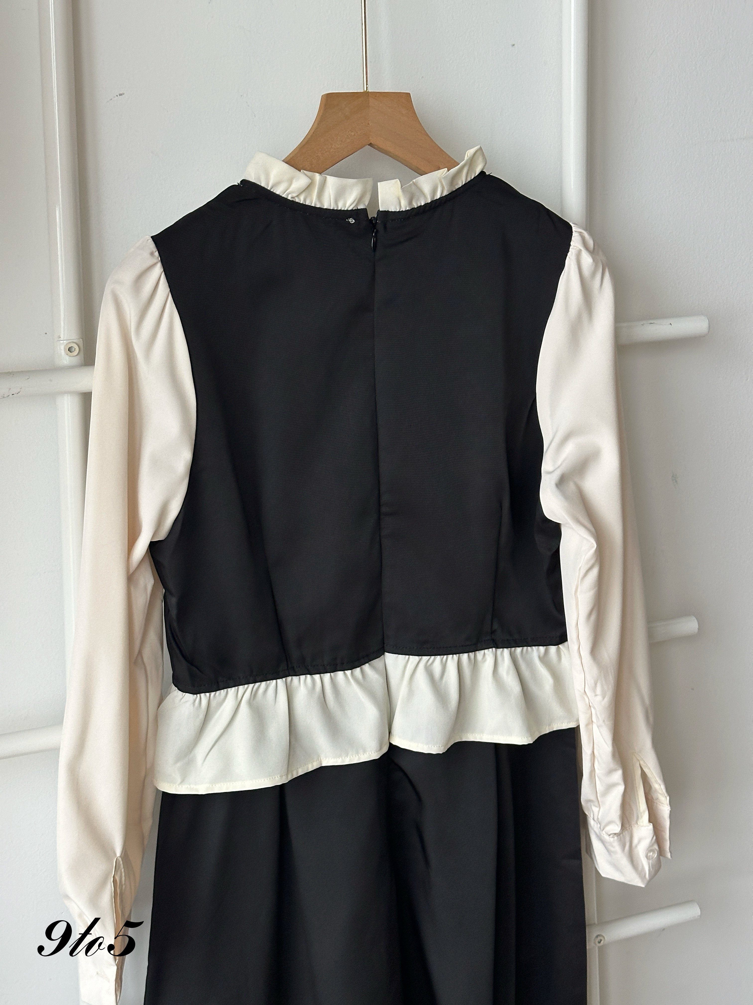 D2344 Fake Two-Piece Dress