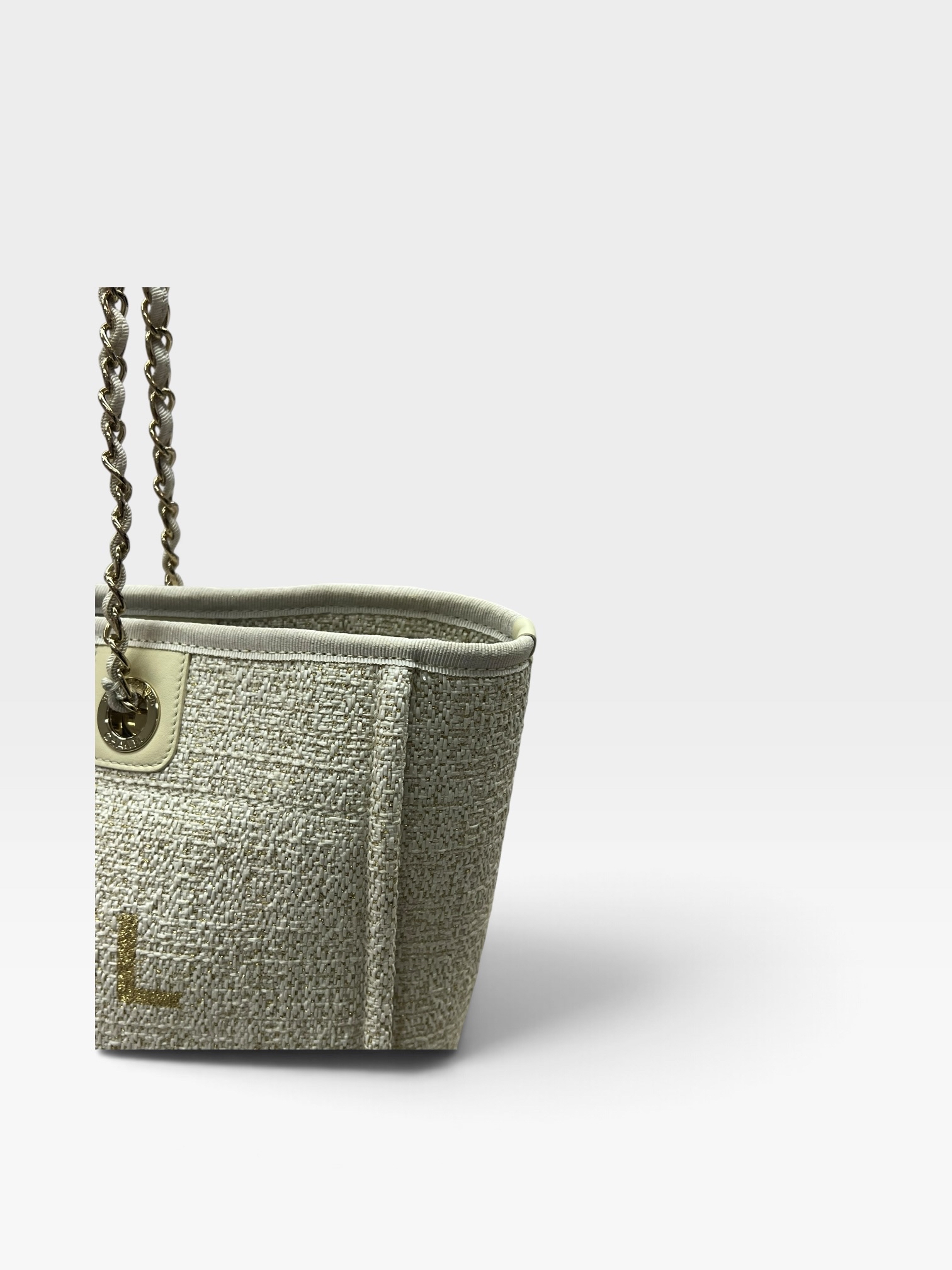 Pre-Owned CHANEL Deauville/ Product Code: 102922