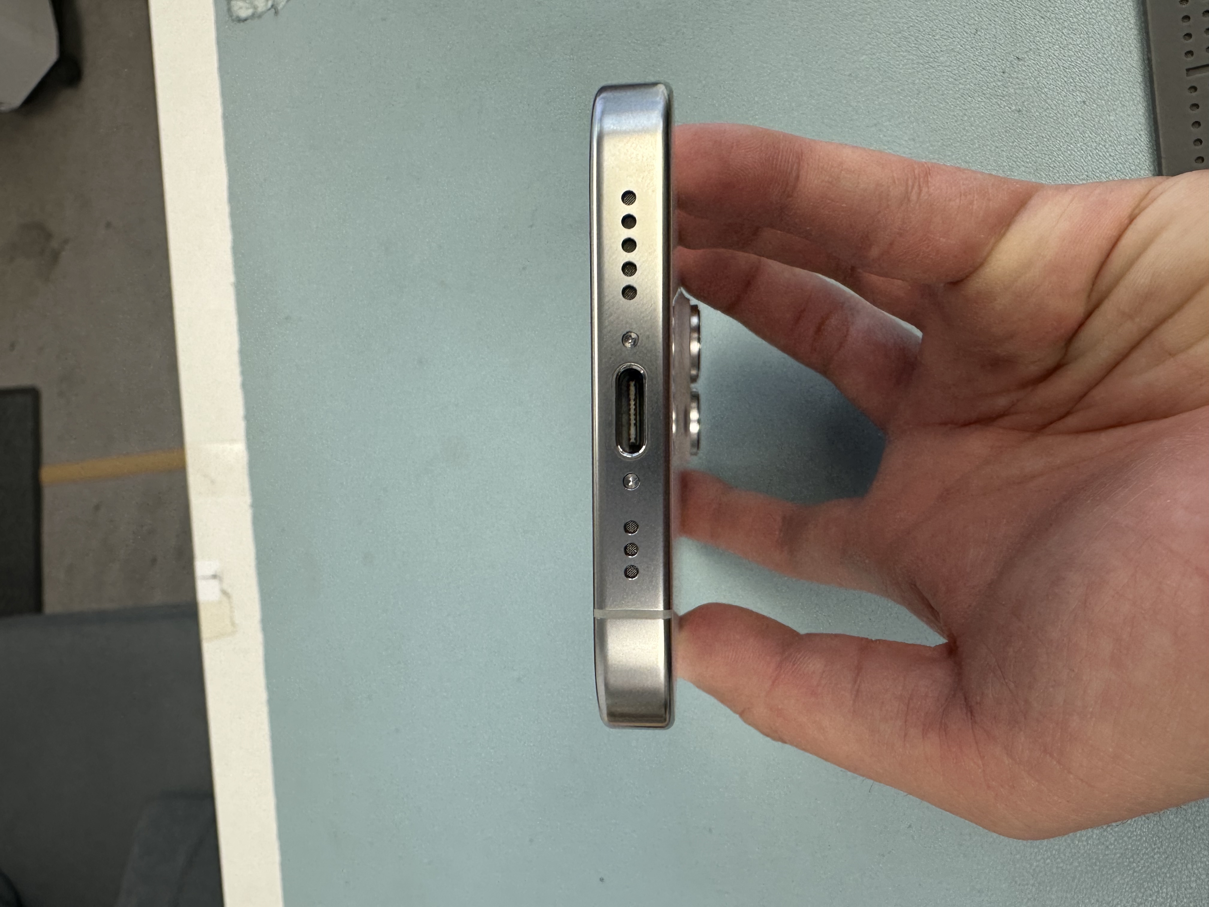 *6060 16 Pro 勁靚機 512GB 電89 白色 White