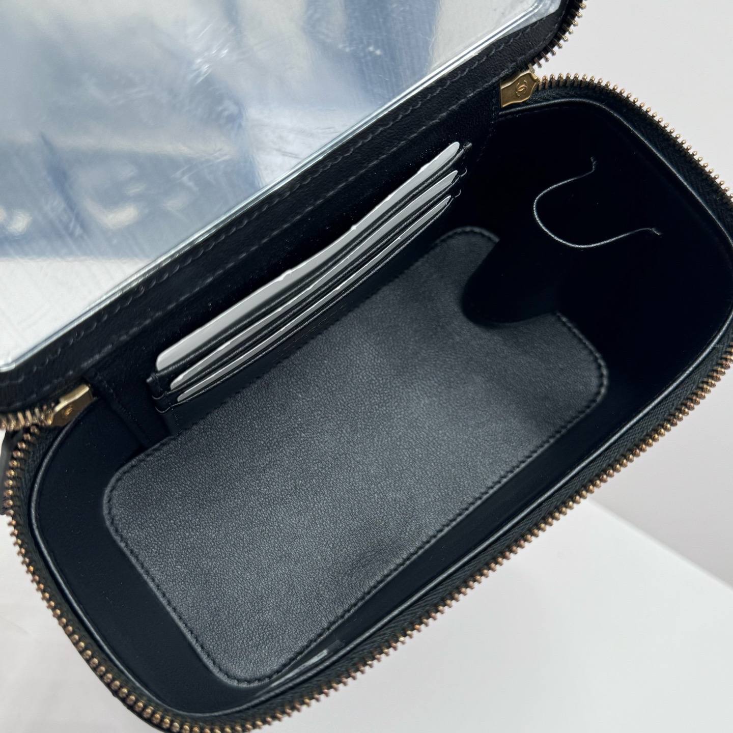 [Unused Item] Chanel 24S vanity bag 