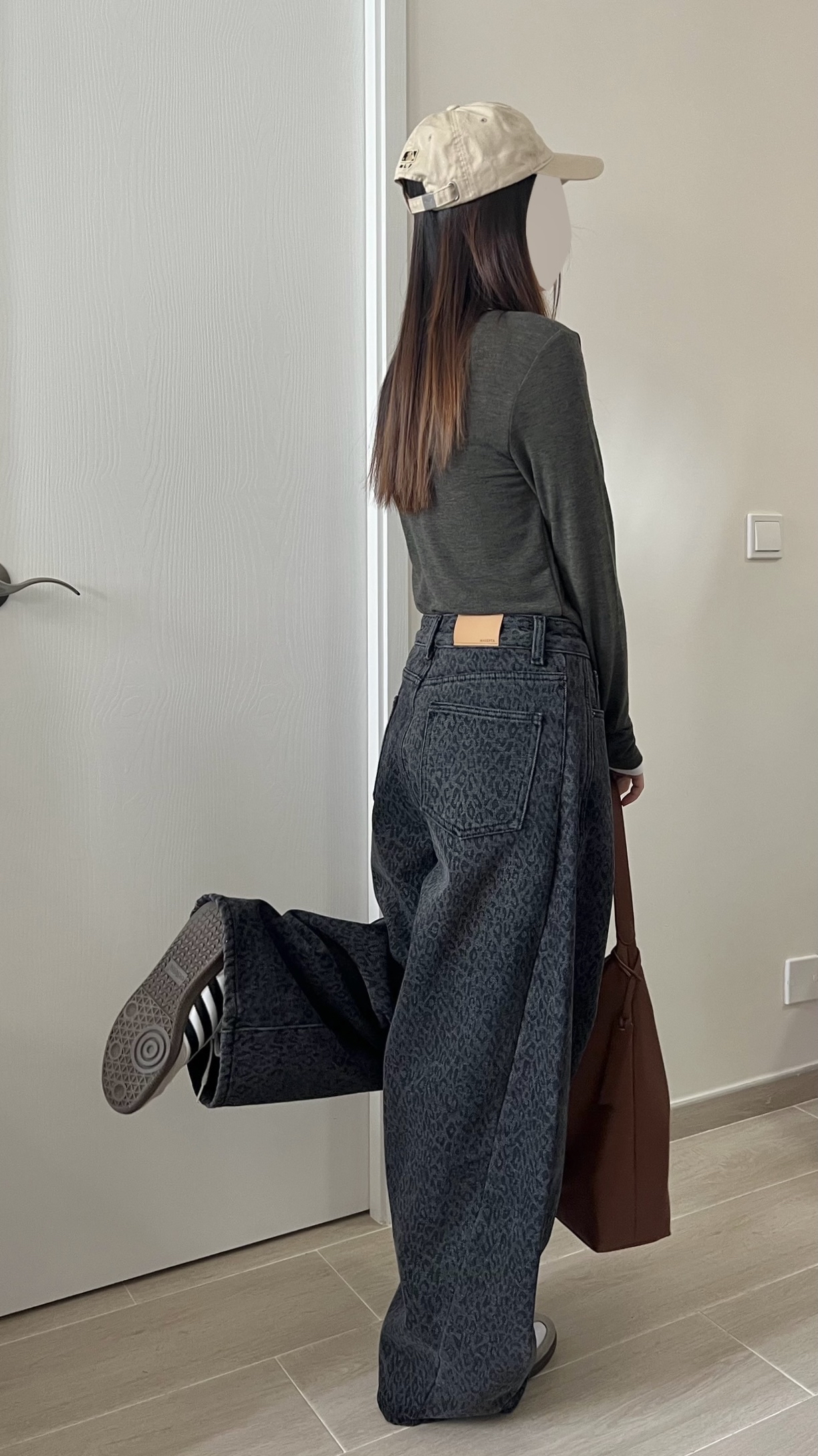 靚色休閒假兩件tee  罕見色 現貨