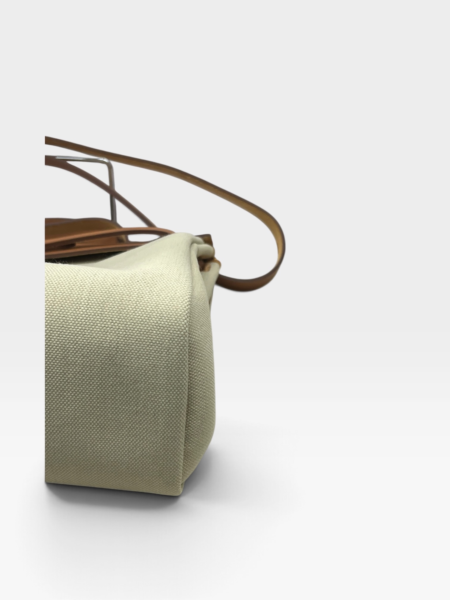 Pre-Owned HERMÉS Herbag Stamp Y / Product Code: 102924