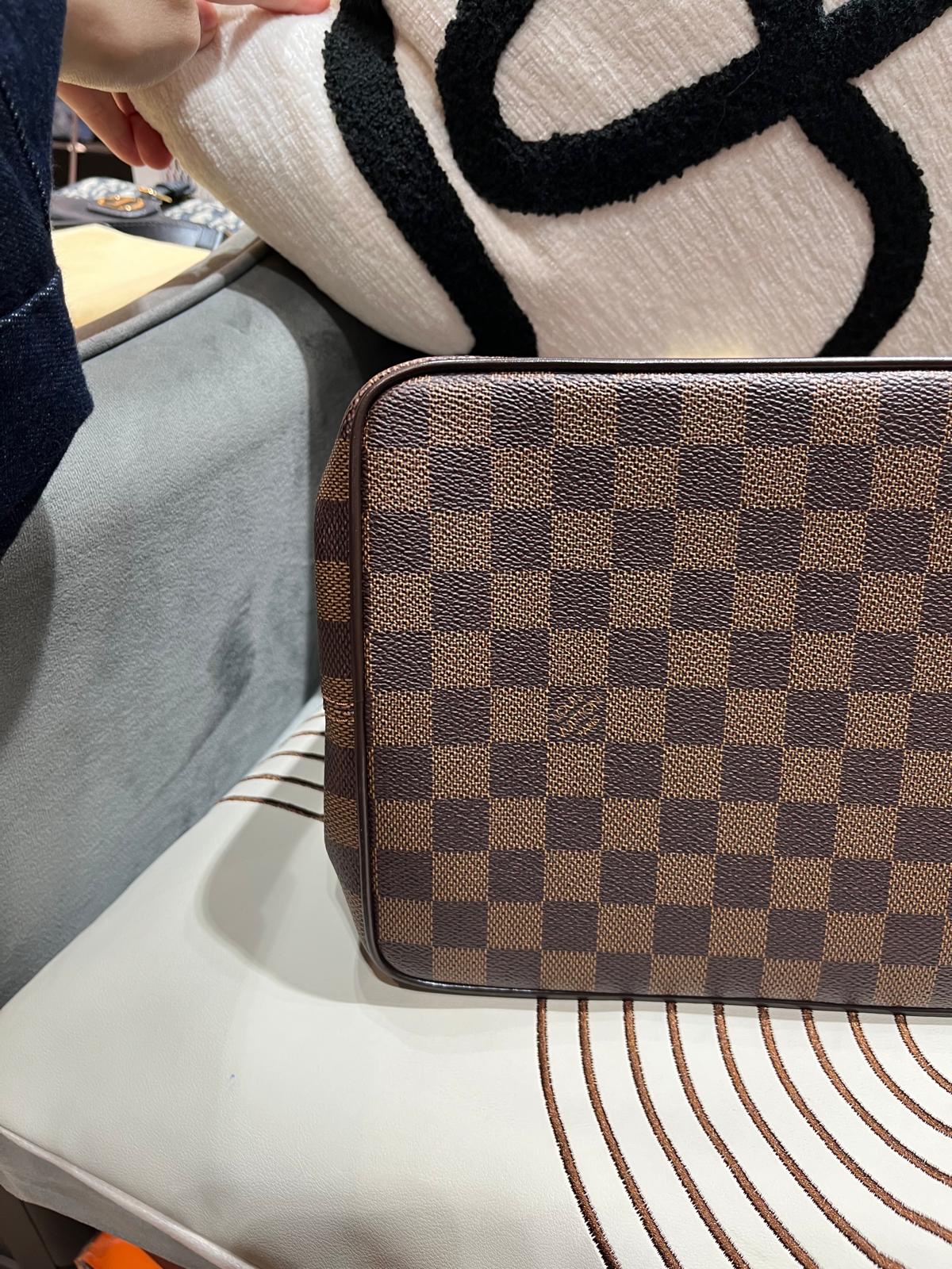 Lv Damier Bergamo MM 2 way bag N41168 ,   100%Authentic, 95%new ✅dust bag  