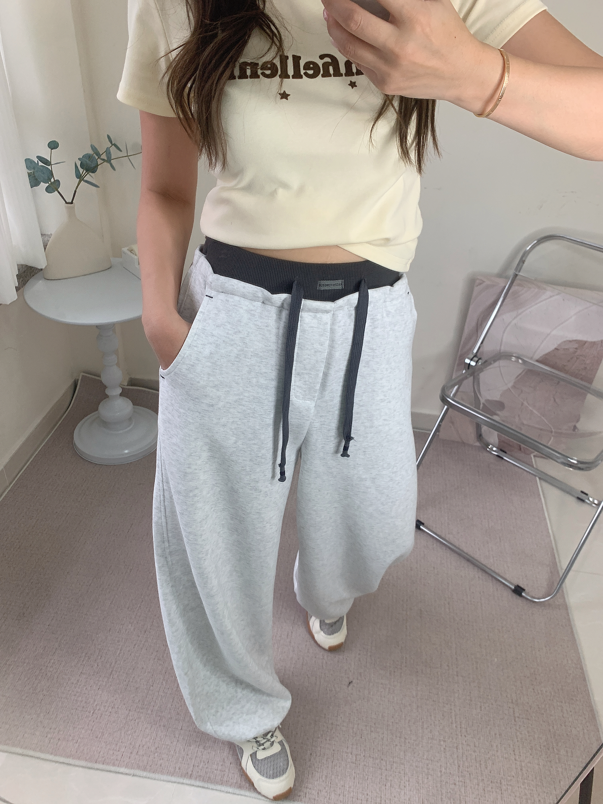 現貨》 撞色腰彎刀闊褲-白灰色