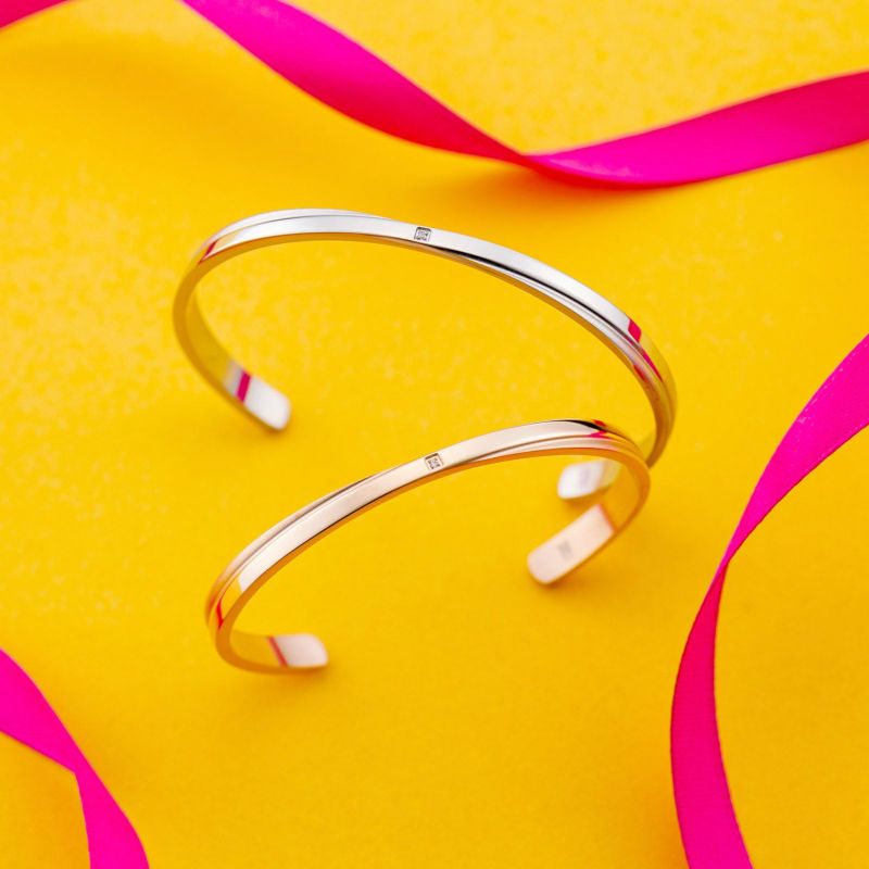 📦訂購 日本限定 White Clover 手鐲 (一對)