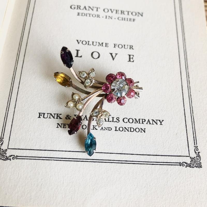 Vintage Mid-Century Multi-Colour Small Floral Spray Brooch from Canada (MT1327)