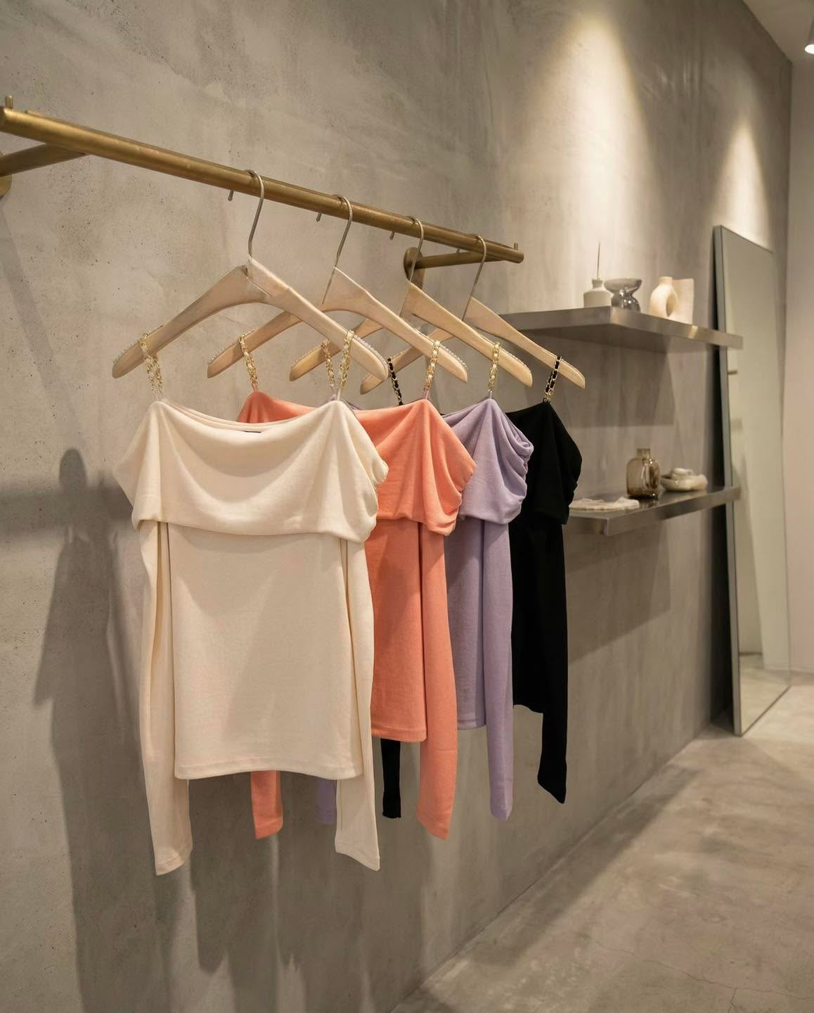 超美鎖鏈肩帶露膊Top 