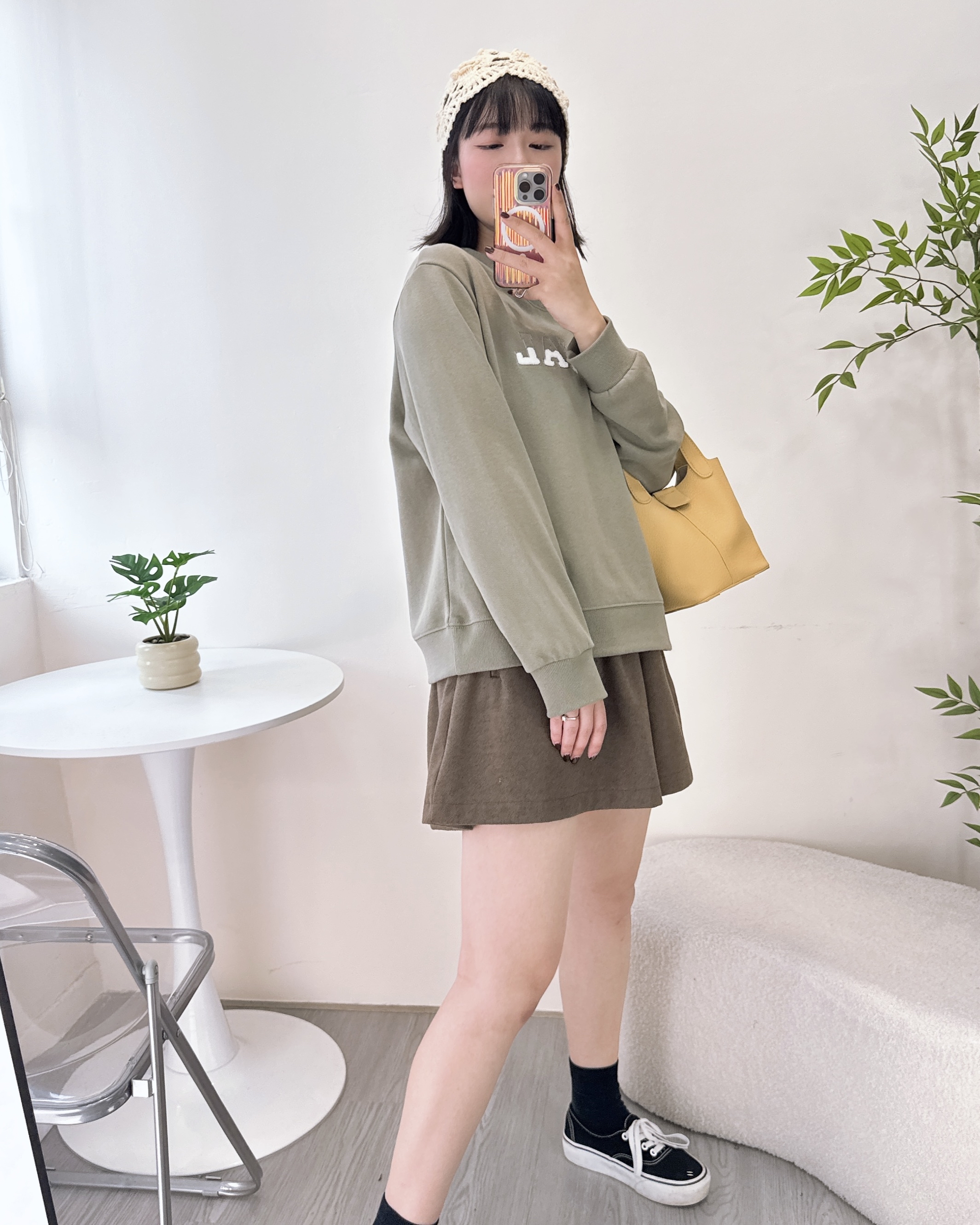 毛毛英字小清新衛衣 3色