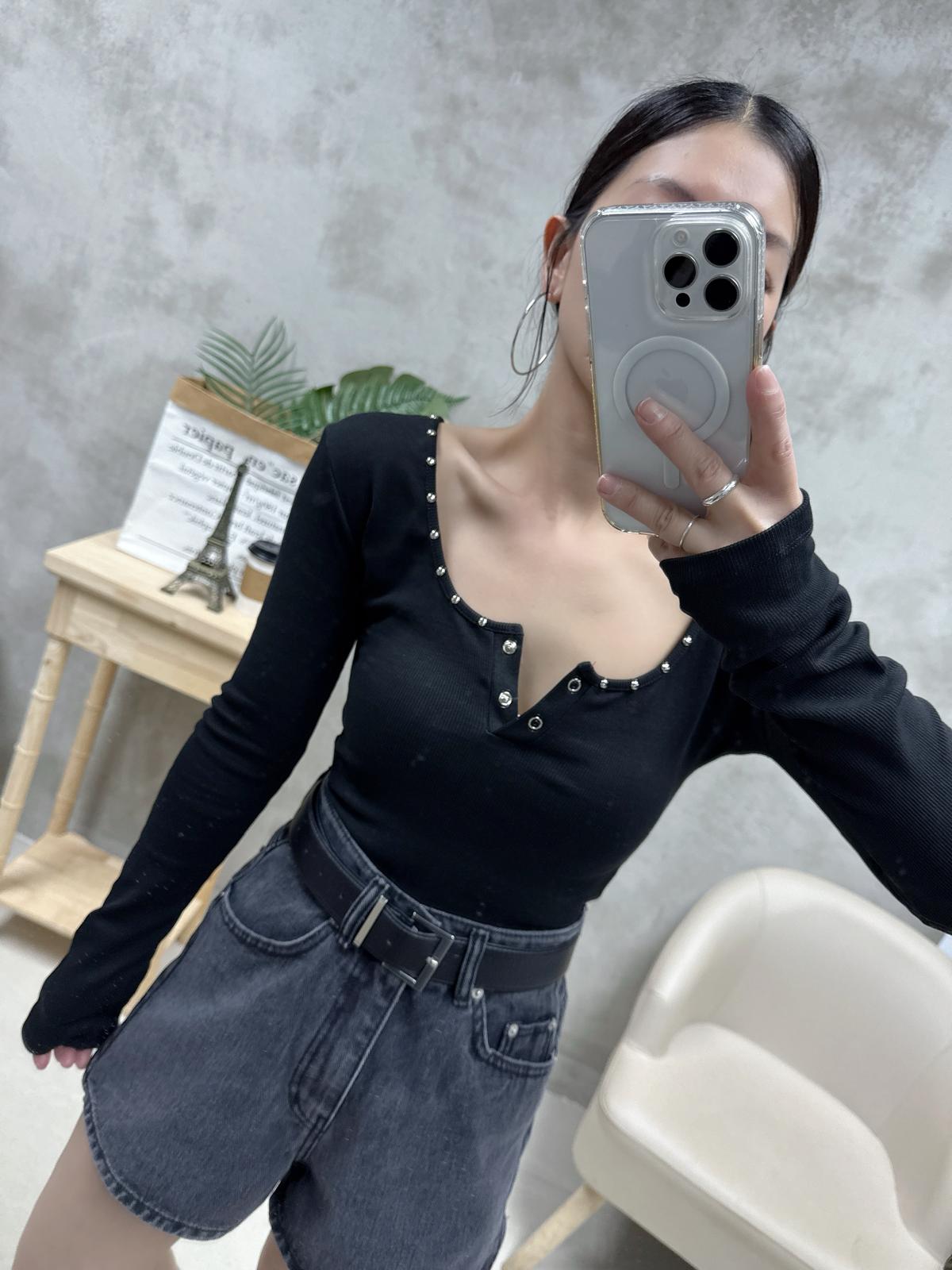 D21洗水短牛仔褲