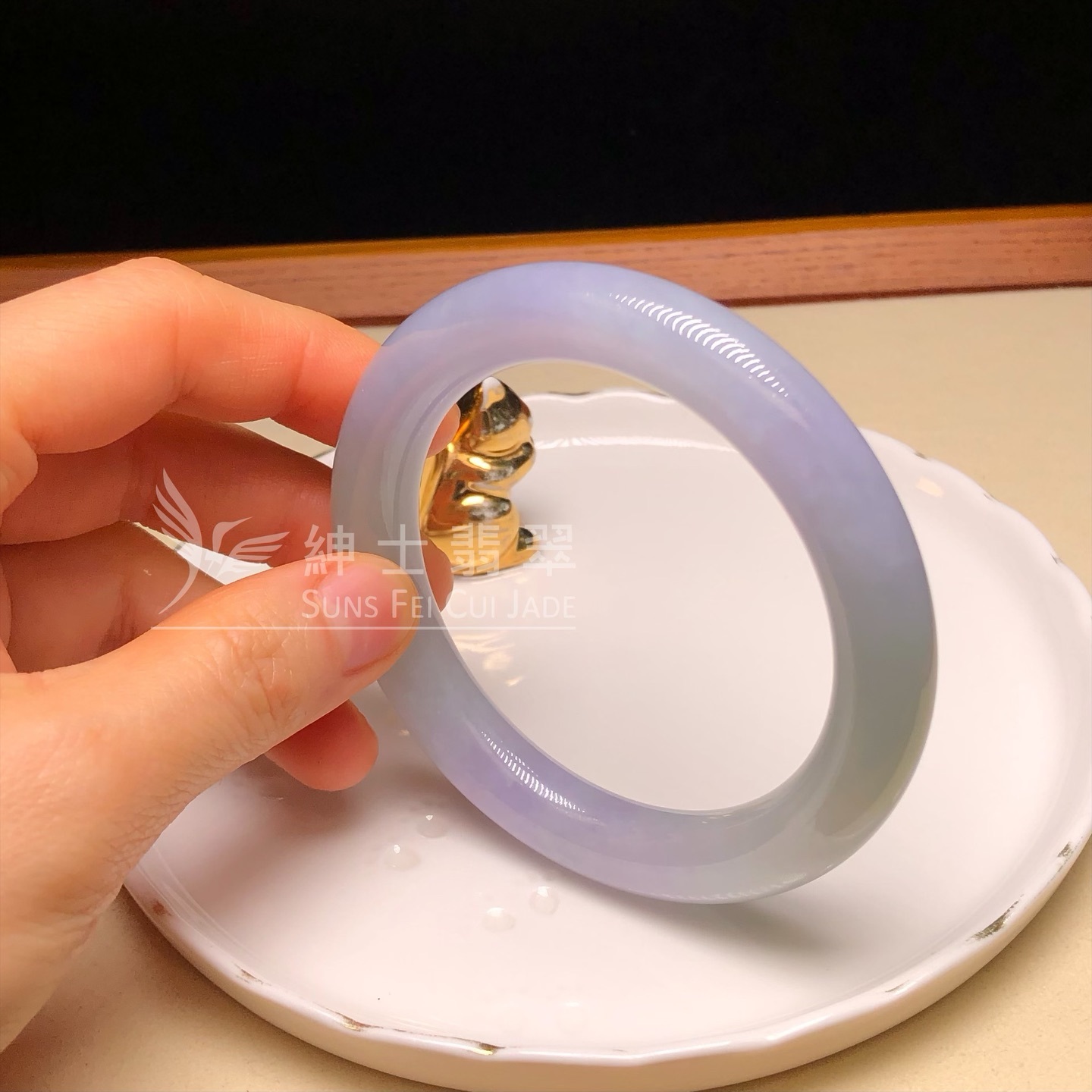 會卡水翻沙茄紫春彩圓鐲56.9mm