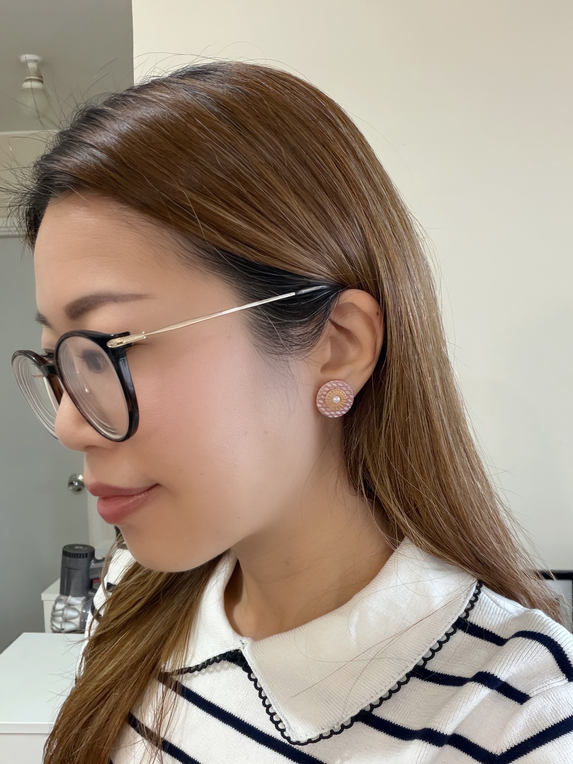 英國Metallic貝殼壓花立體耳環/Metallic Pink