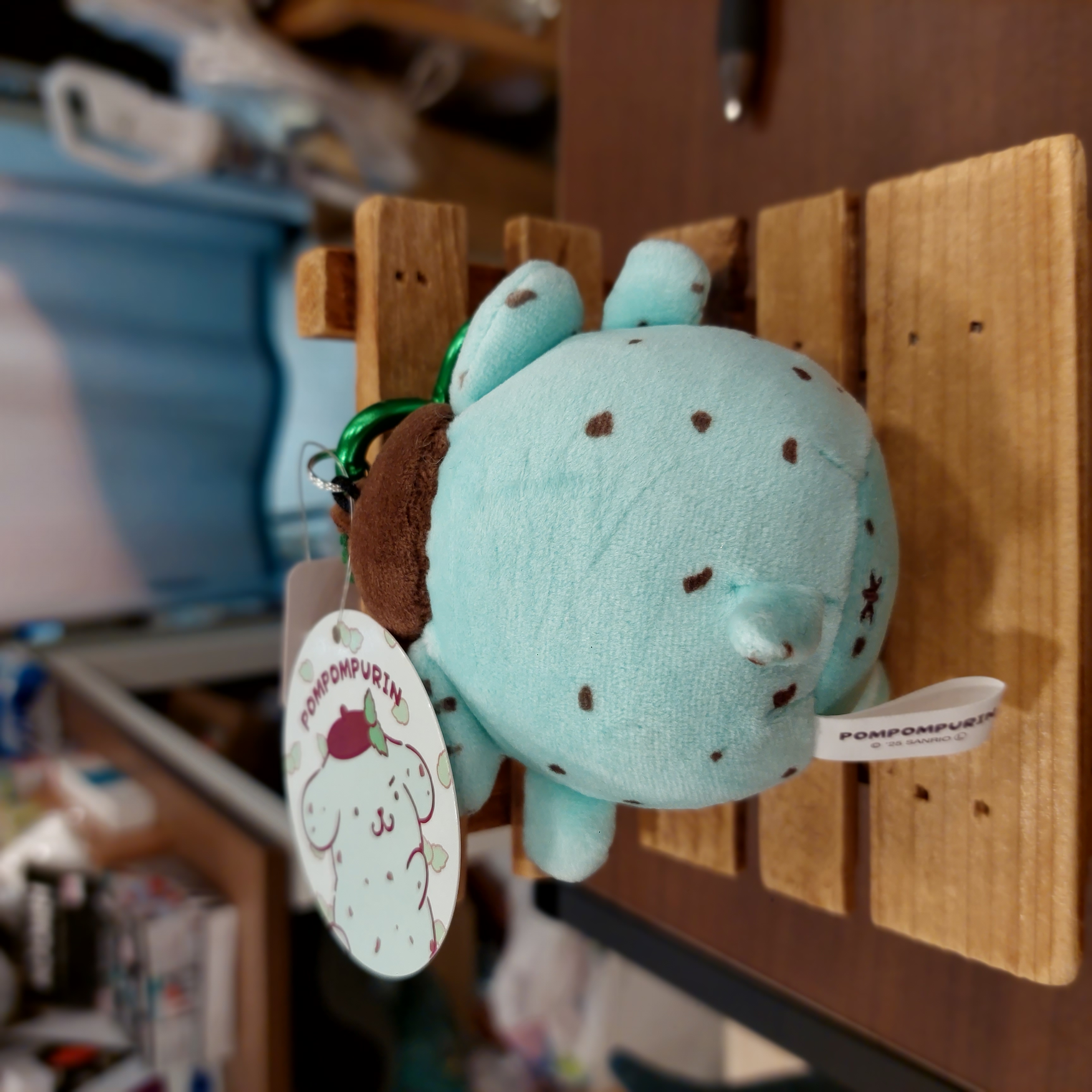 原裝日本Sanrio  Pompompurin 布甸狗 公仔吊飾 薄荷朱古力款