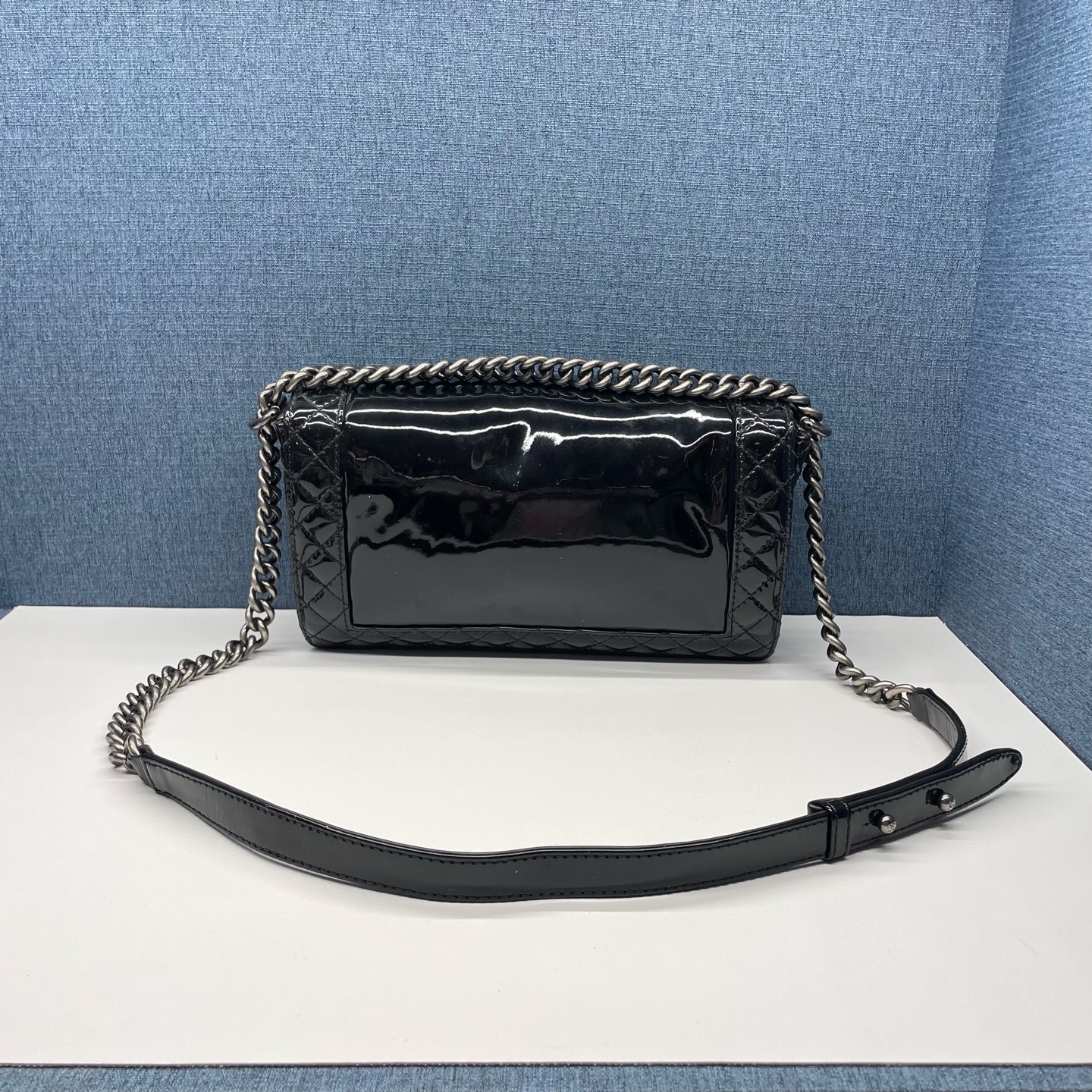 【預訂貨品】Chanel黑銀漆皮Leboy