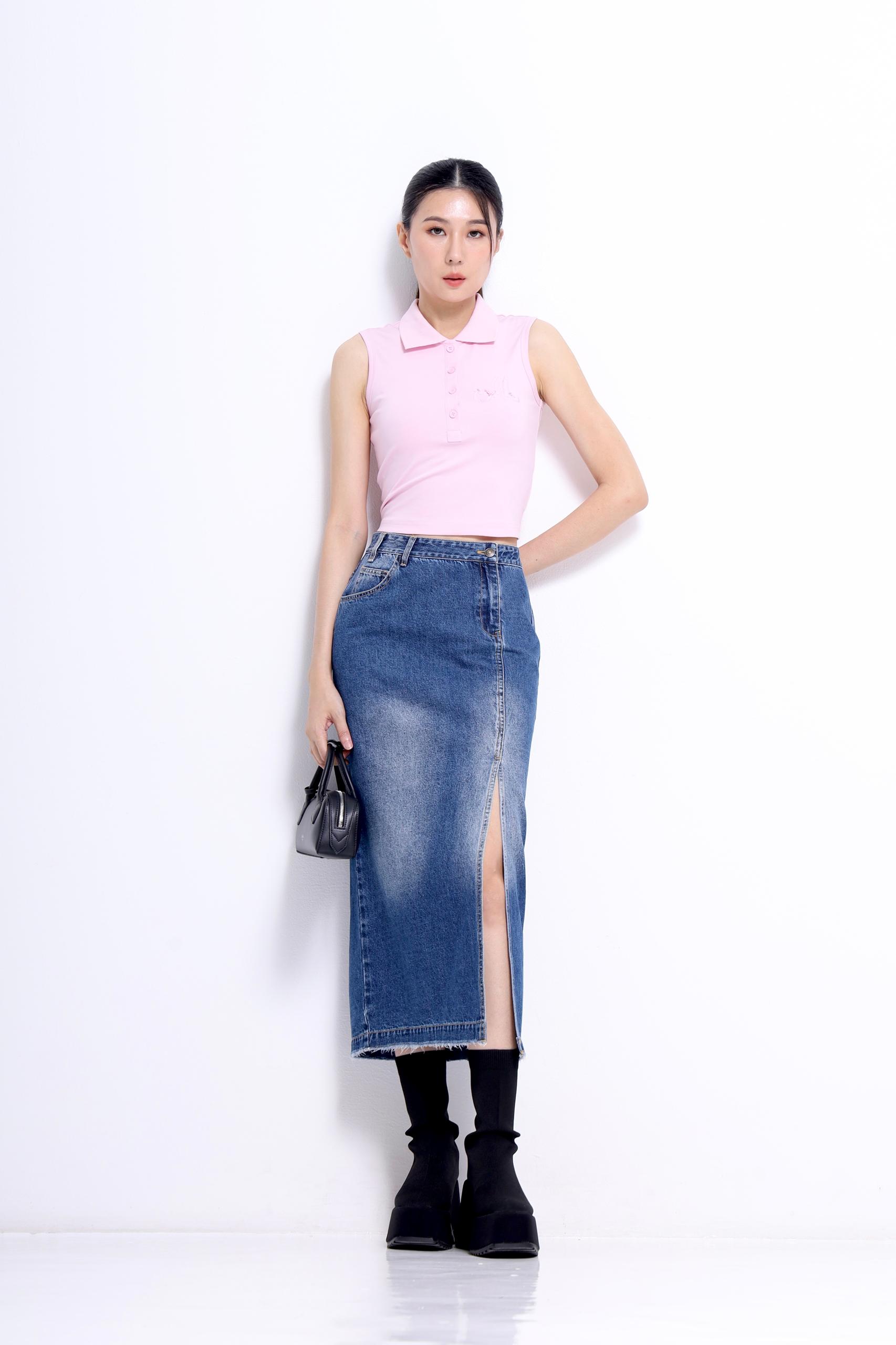 CB2736 Classic Collared Sleeveless Top