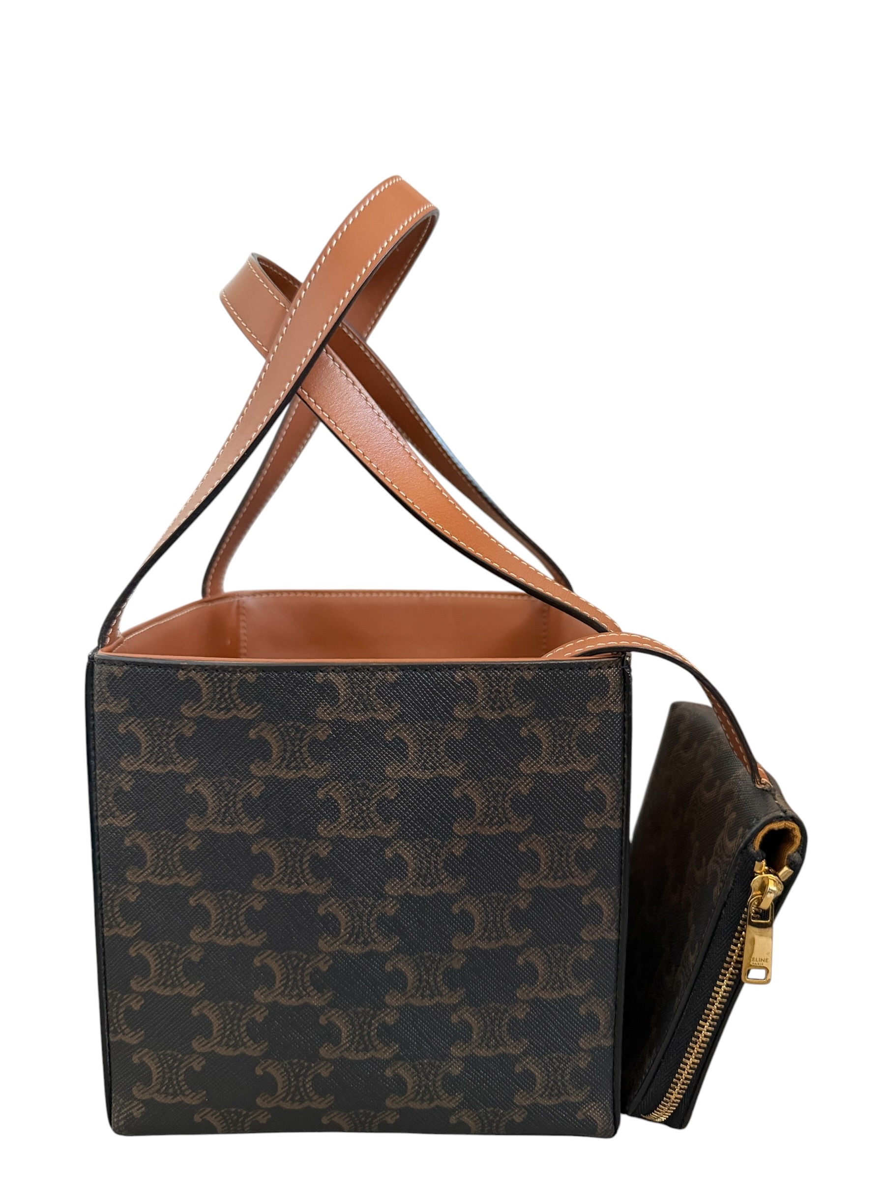 Pre-Owned CELINE Triomphe Canvas Cuir Cube / Product Code: W52002
