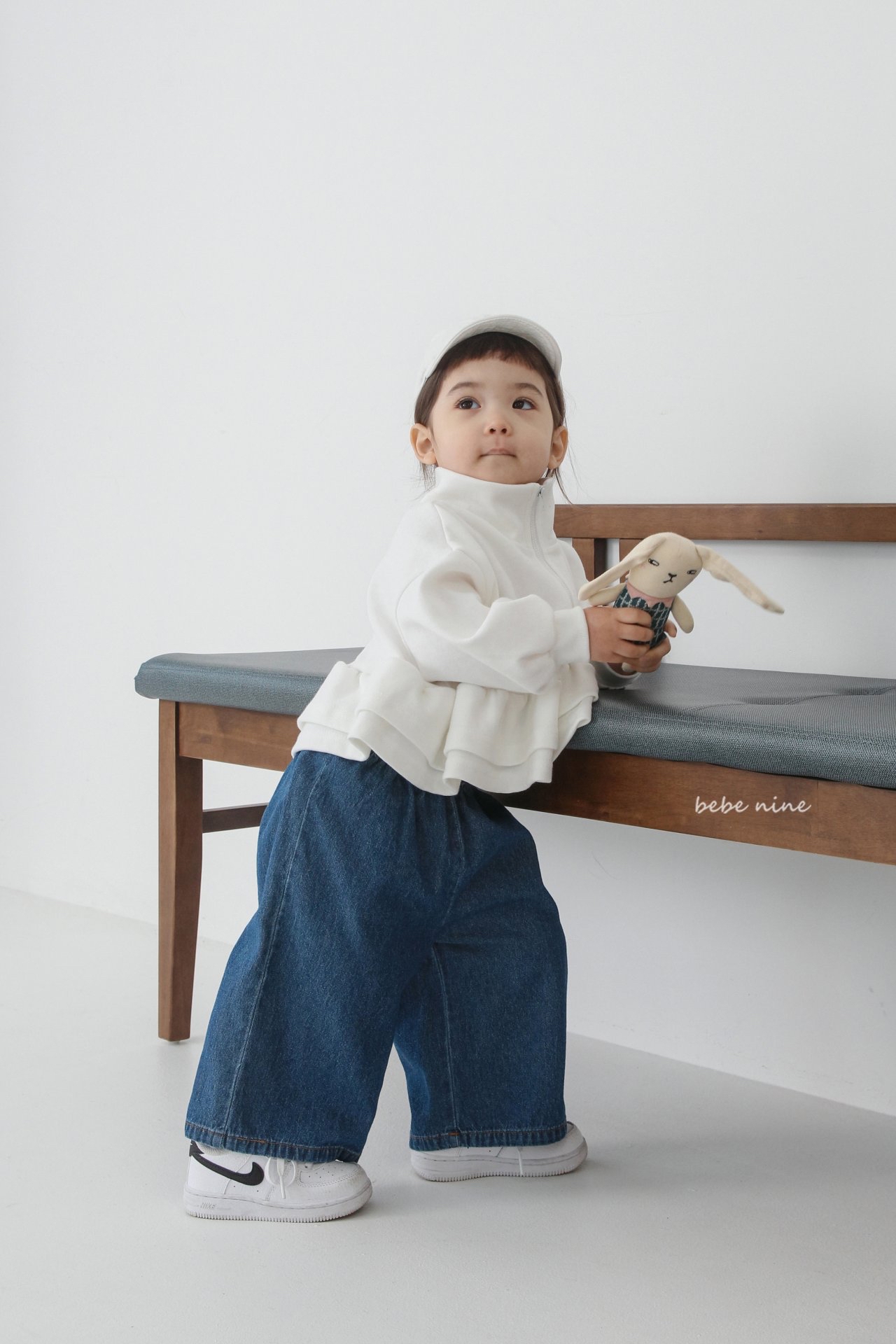 🌸預訂 韓國直送🌸🇰🇷Bebenine兩色日常寬鬆直腳牛仔褲