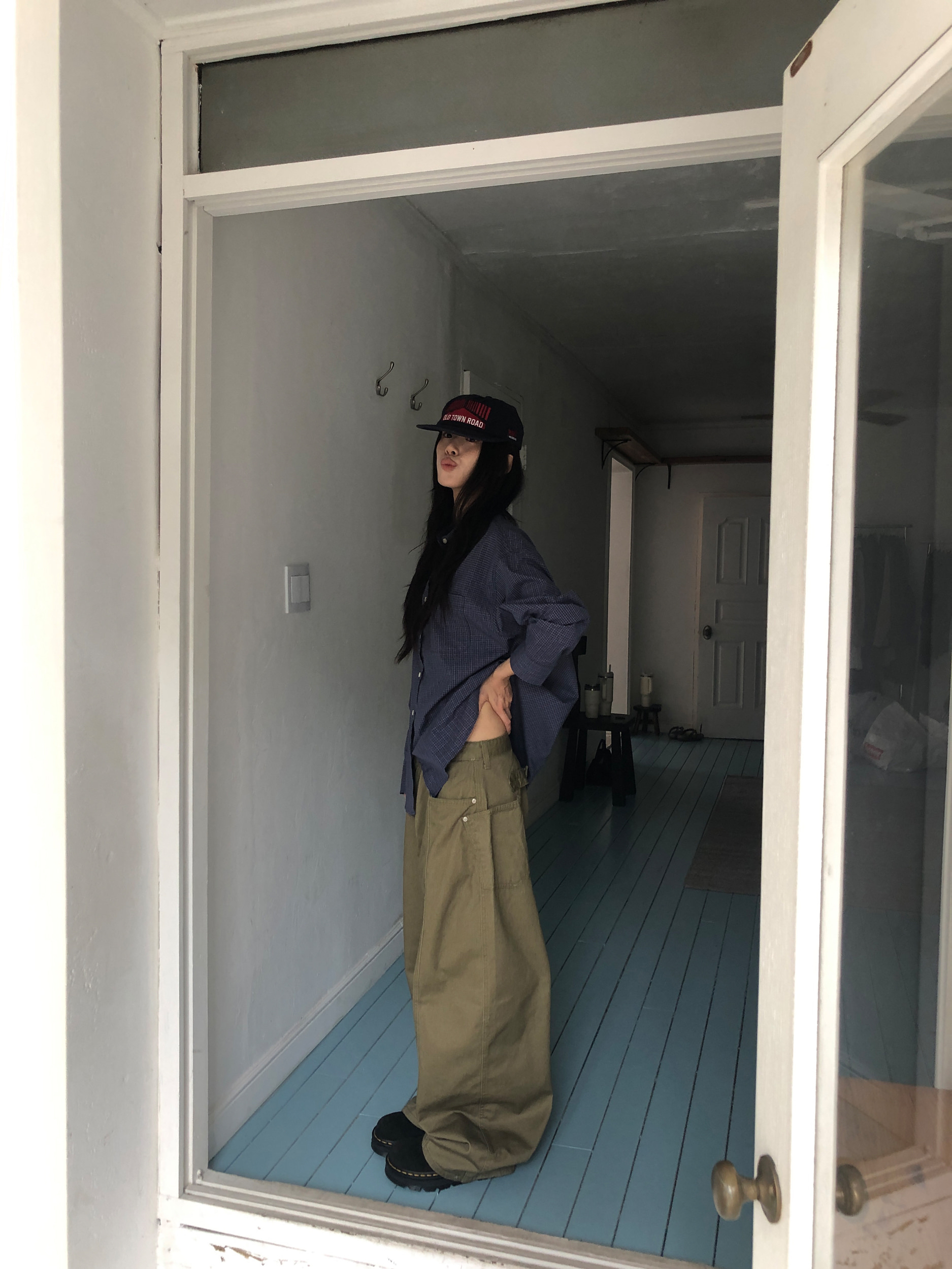 Side Pocket Wide-Leg Pants