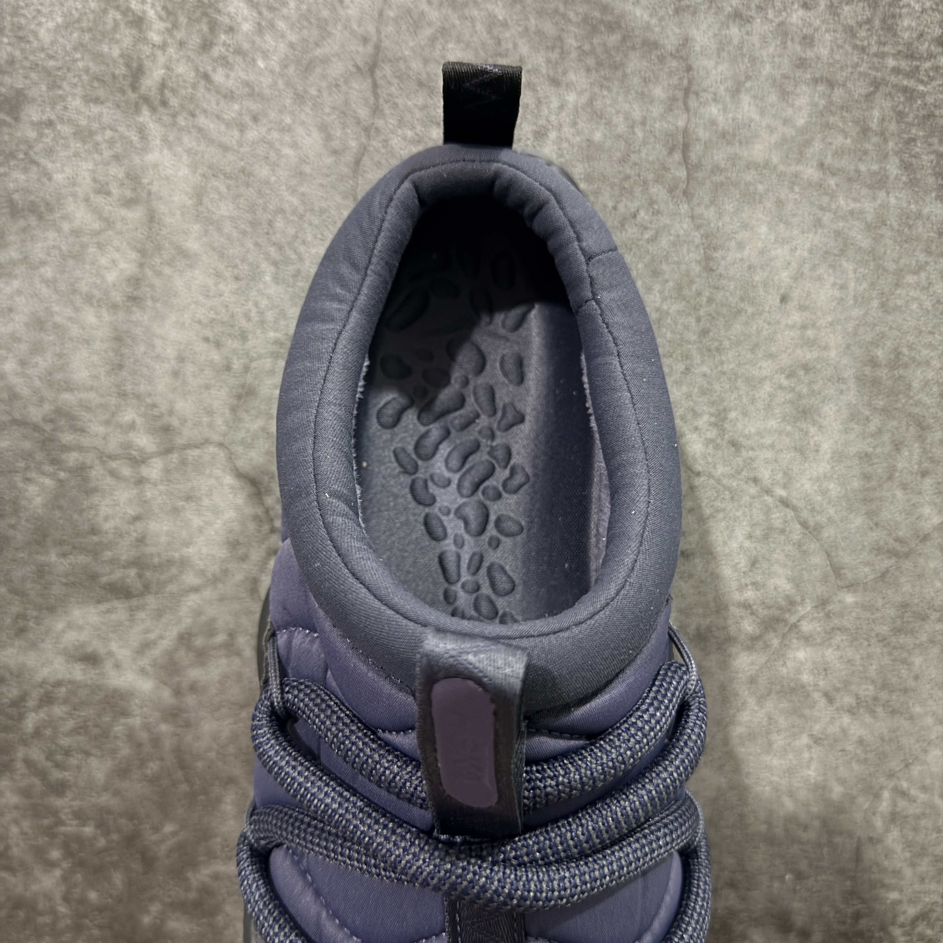 Hoka One One Ora Primo 