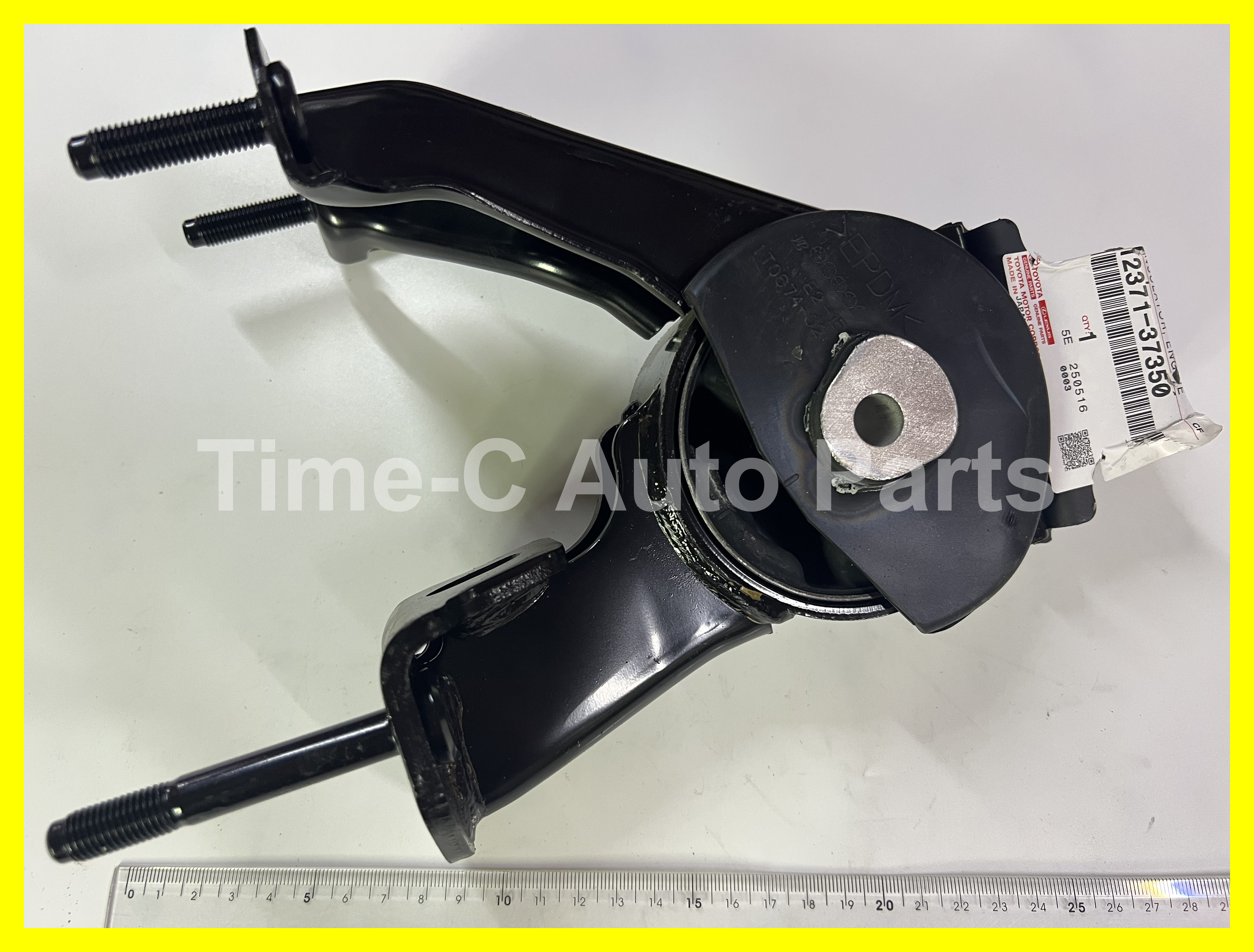 後機器膠 12371-37350 - Toyota Noah Voxy 80系