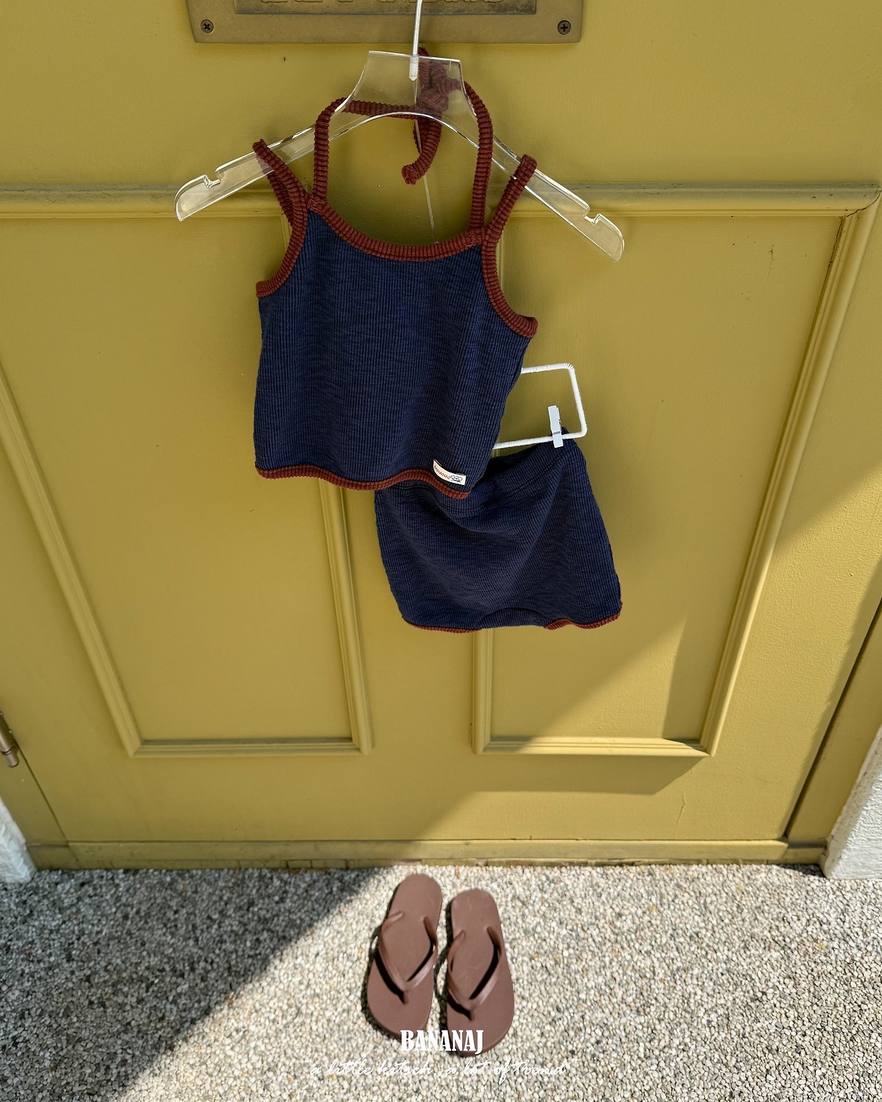 Bananaj | Sleeveless (Navy/Red L110-115)