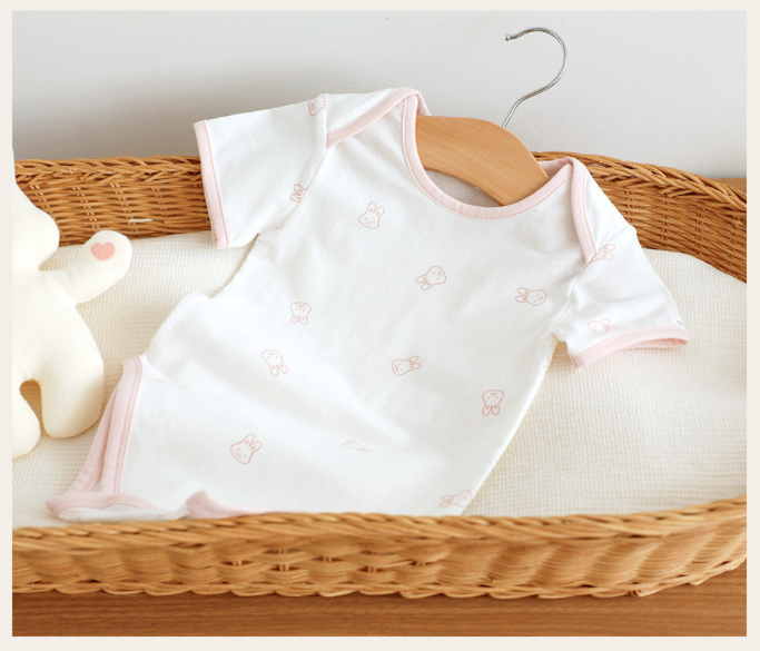 Chezbebe 兔仔初生包屁衣