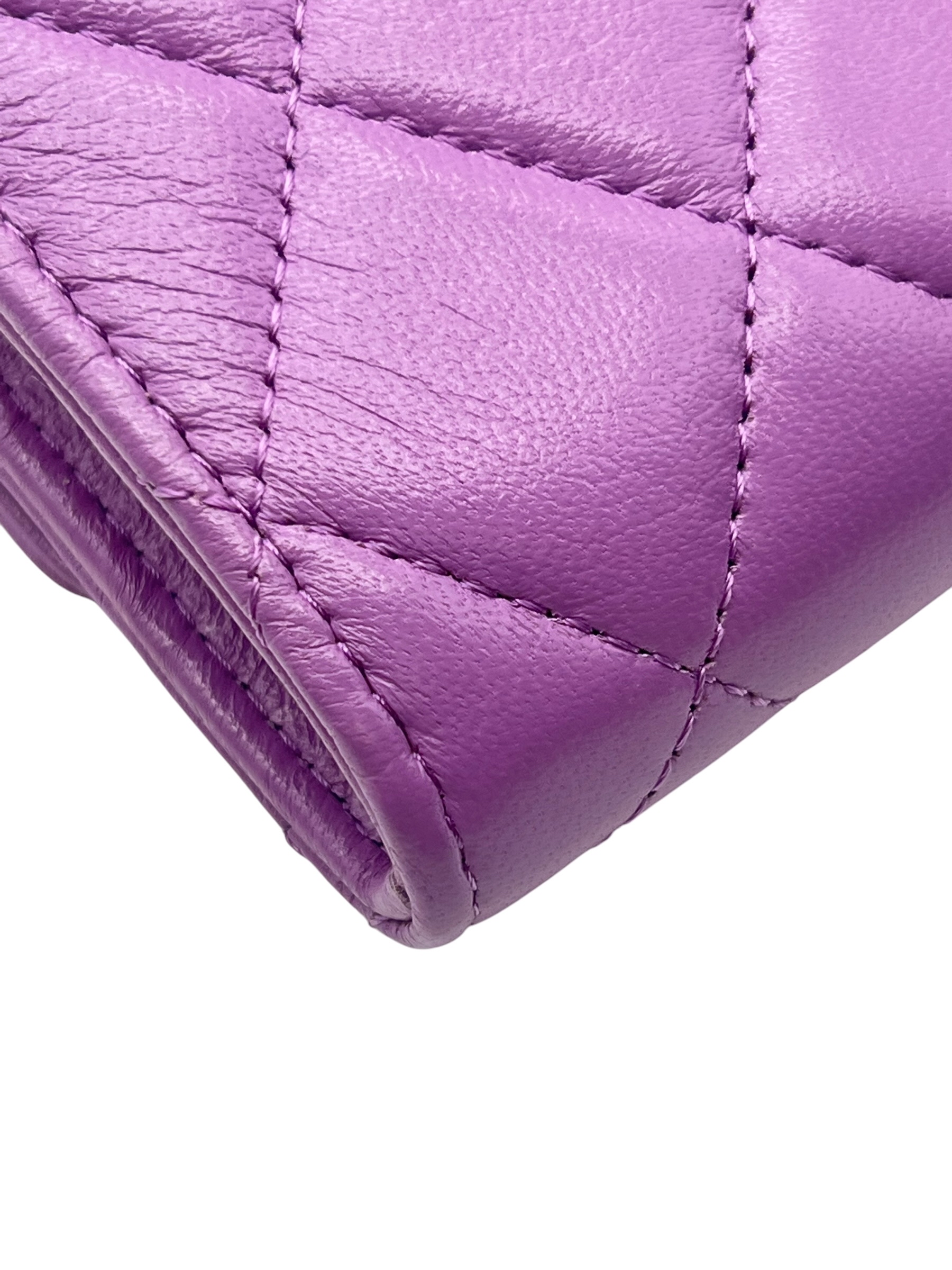 Pre-Owned CHANEL Card Case On Chain / Product Code: 061402