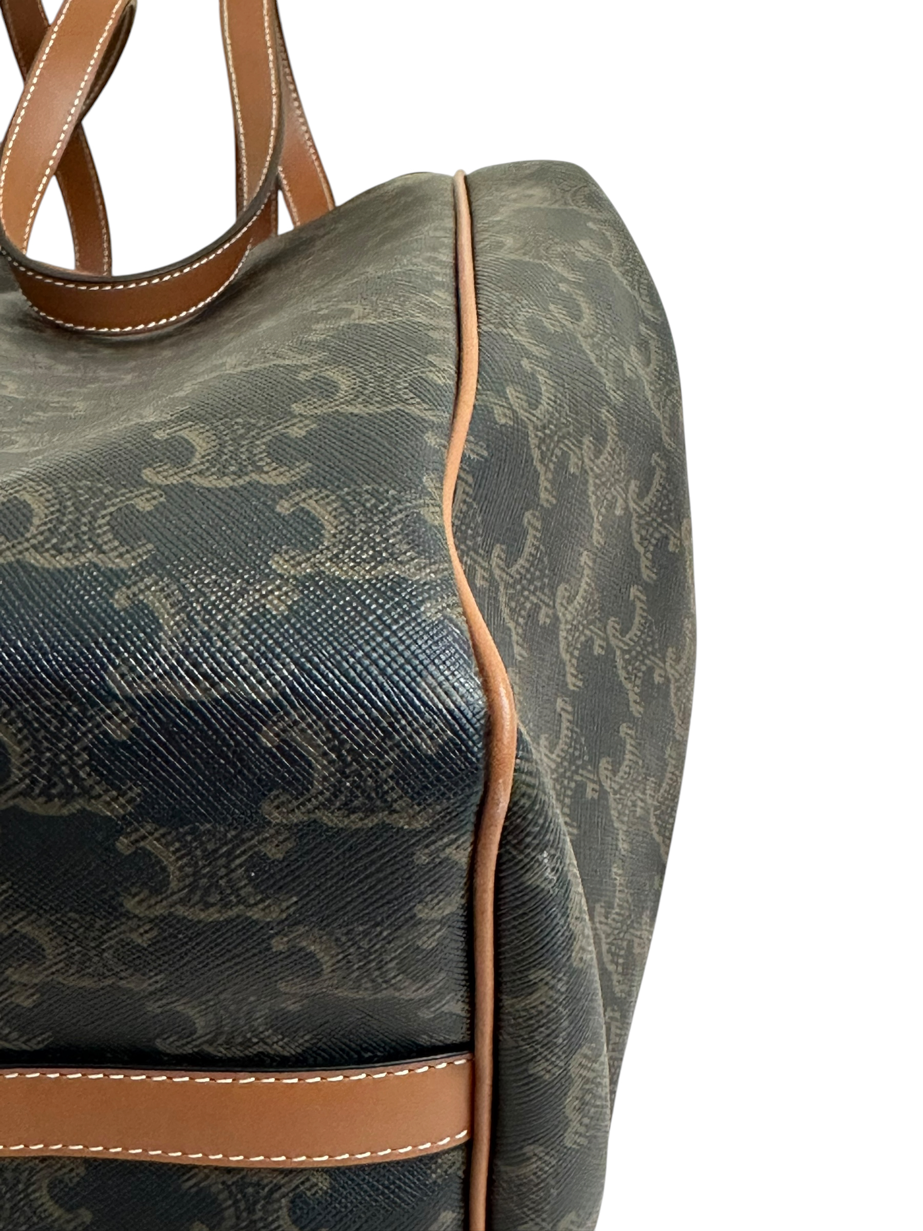 Pre-Owned CELINE Triomphe / Product Code: 26051016