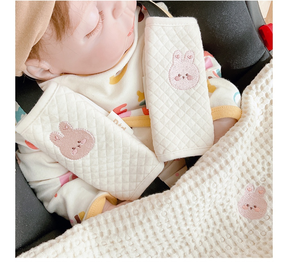 Dottodot 鑽石絎縫嬰兒車安全帶保護套