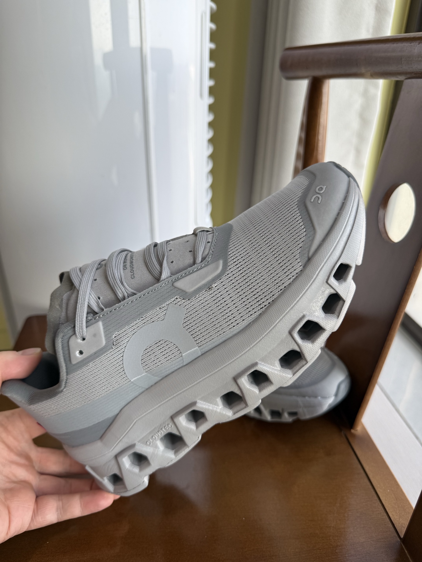 On Cloudmonster Void