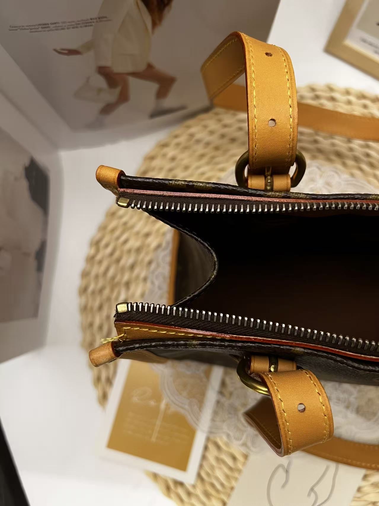 LV Monogram Popincourt Haut Bag （金球）
