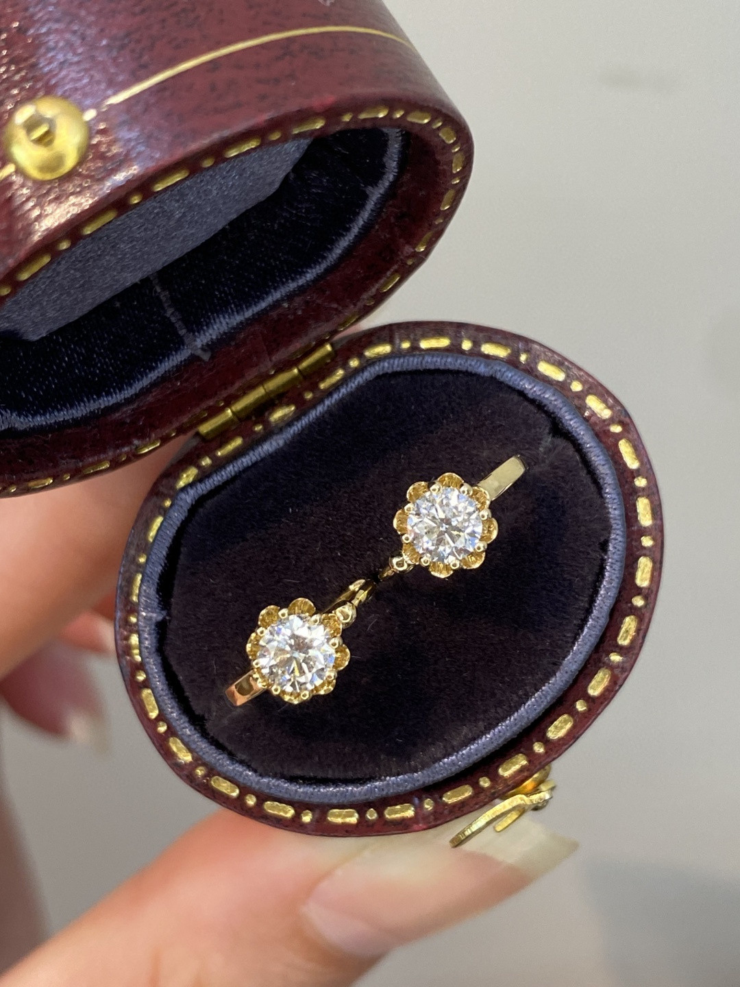 18K Diamond Hoop Earrings 