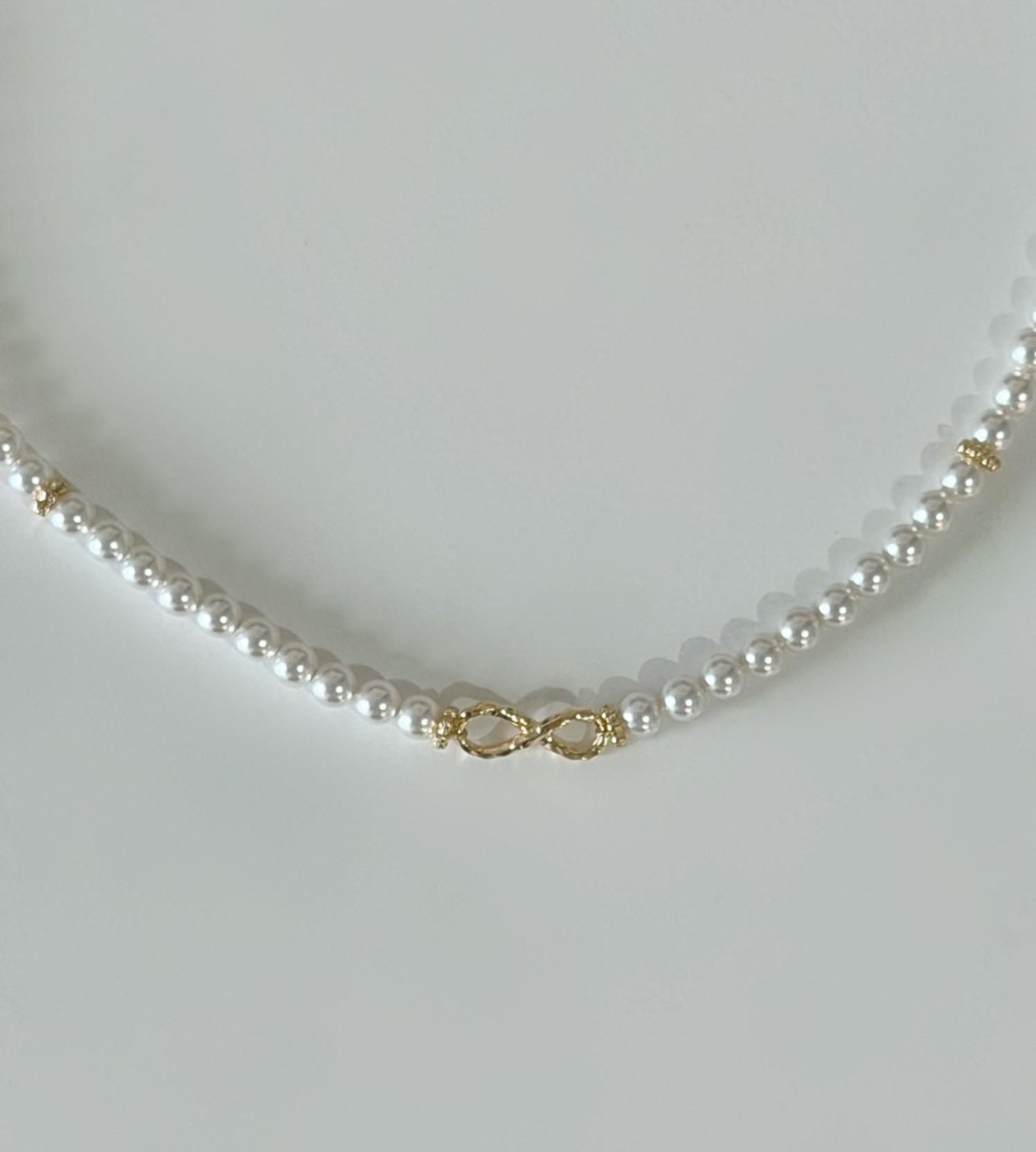 蝴蝶結 4MM Swarovski水晶珍珠頸鍊 / 金色 x米白色 N4 - 預訂款
