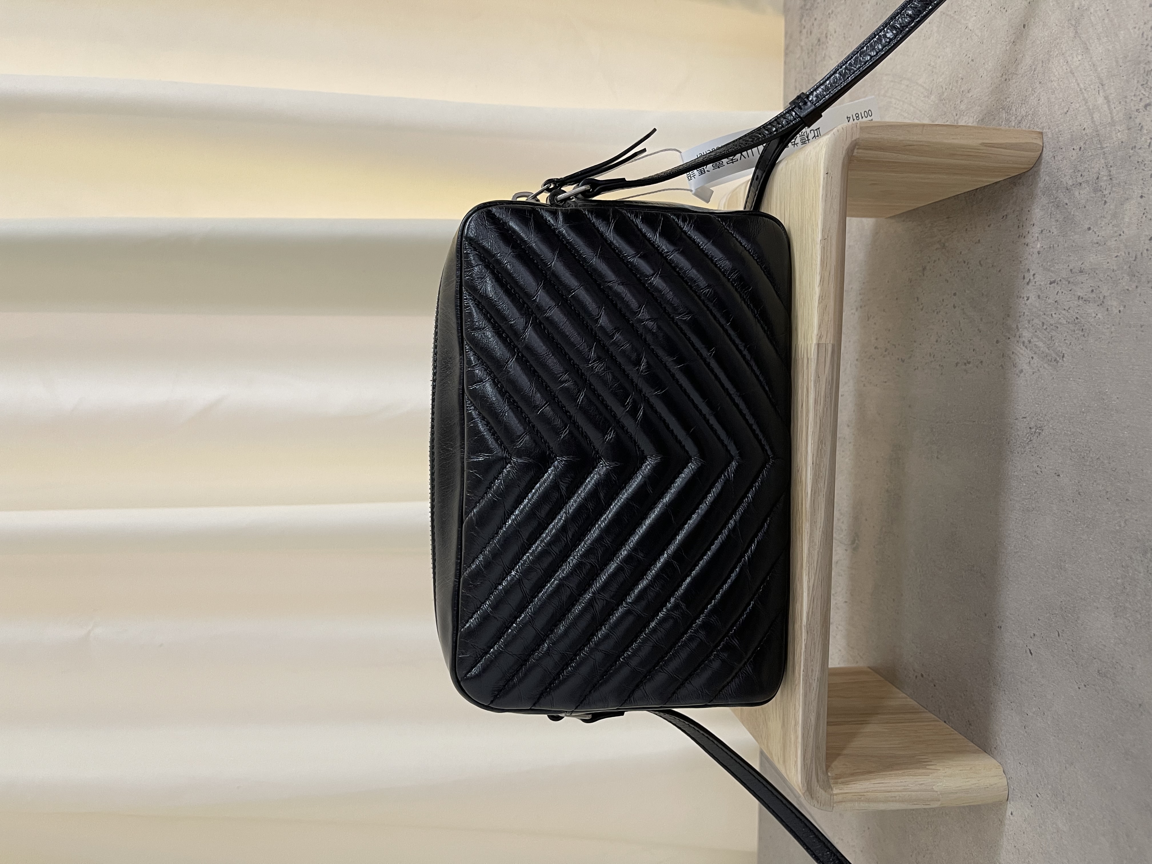 Pre-owned YSL Camera bag/ Product Code: 26012602