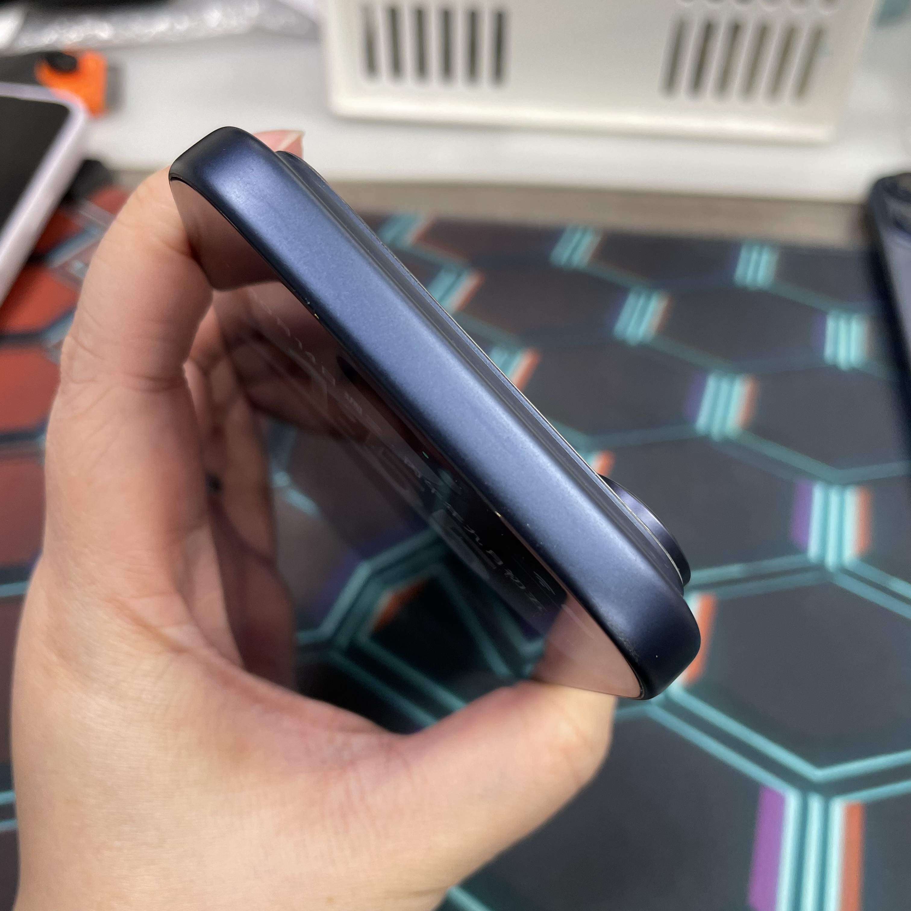 *8239 17 pro max 勁靚機 512GB 電100 藍色 blue