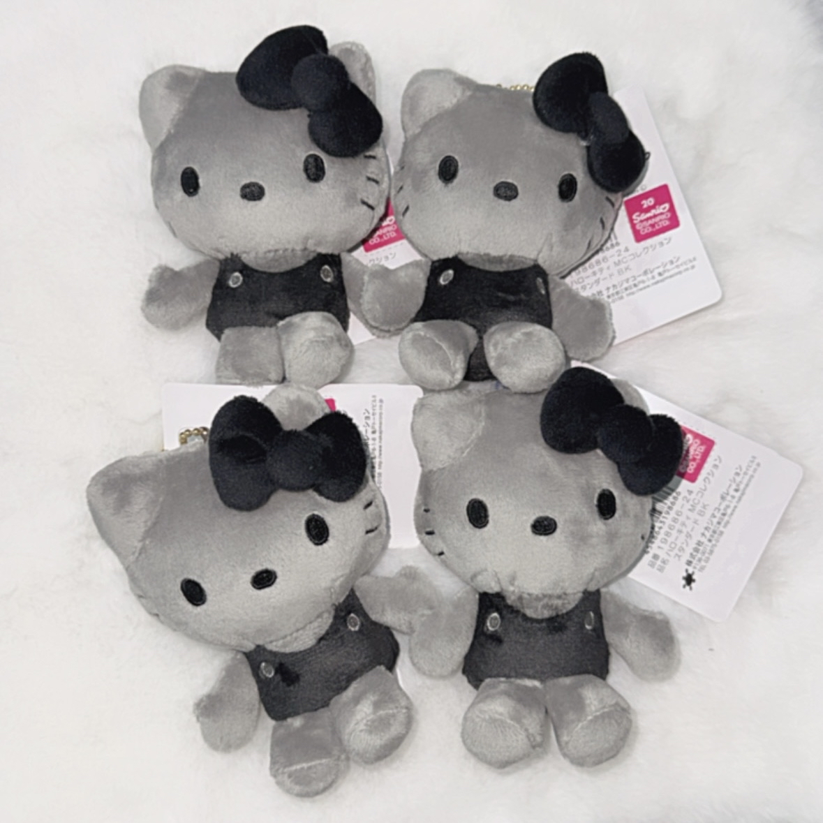 現貨｜日版 全黑hello kitty公仔吊飾 