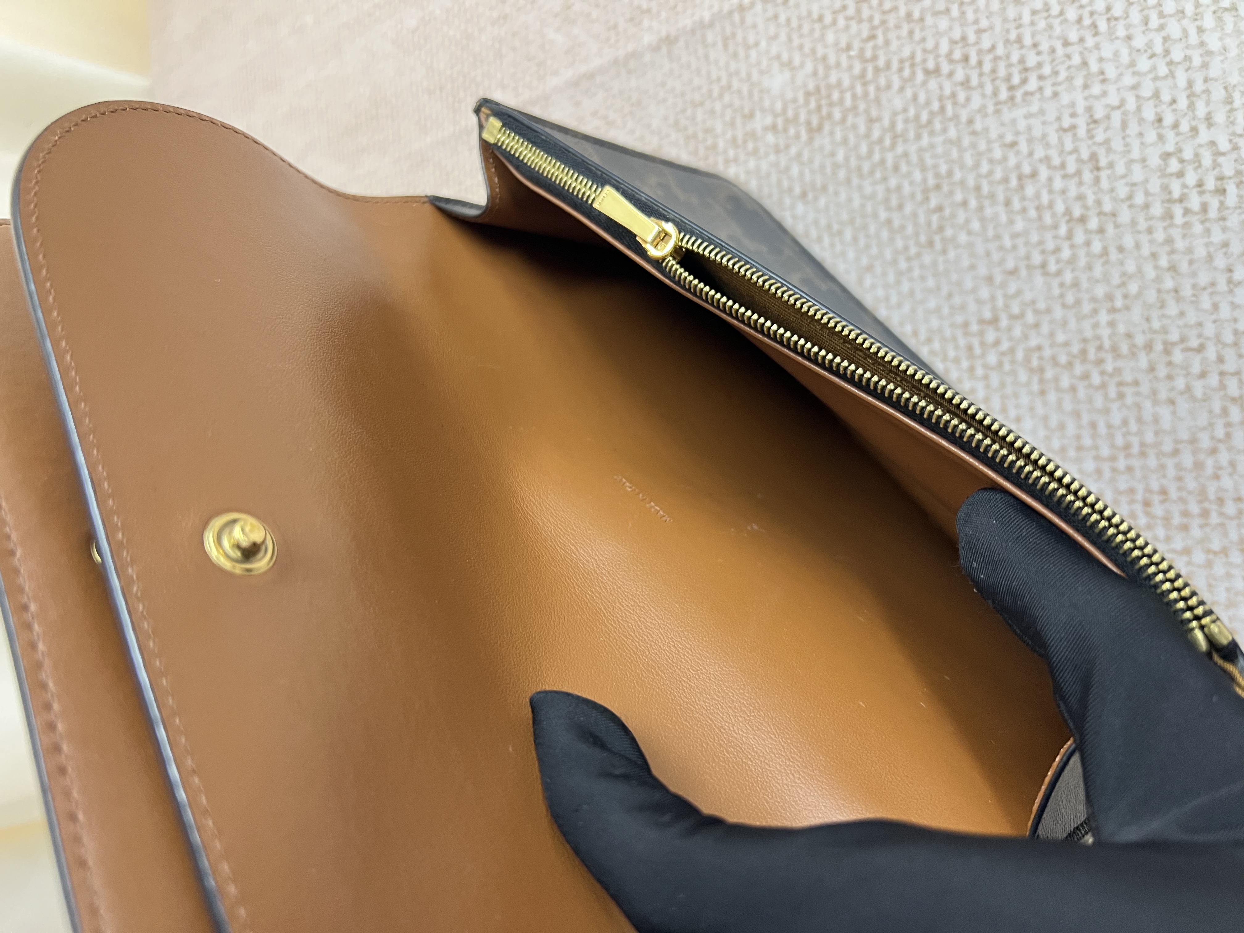 Pre-owned CELINE WOC/ Product Code: 26030204