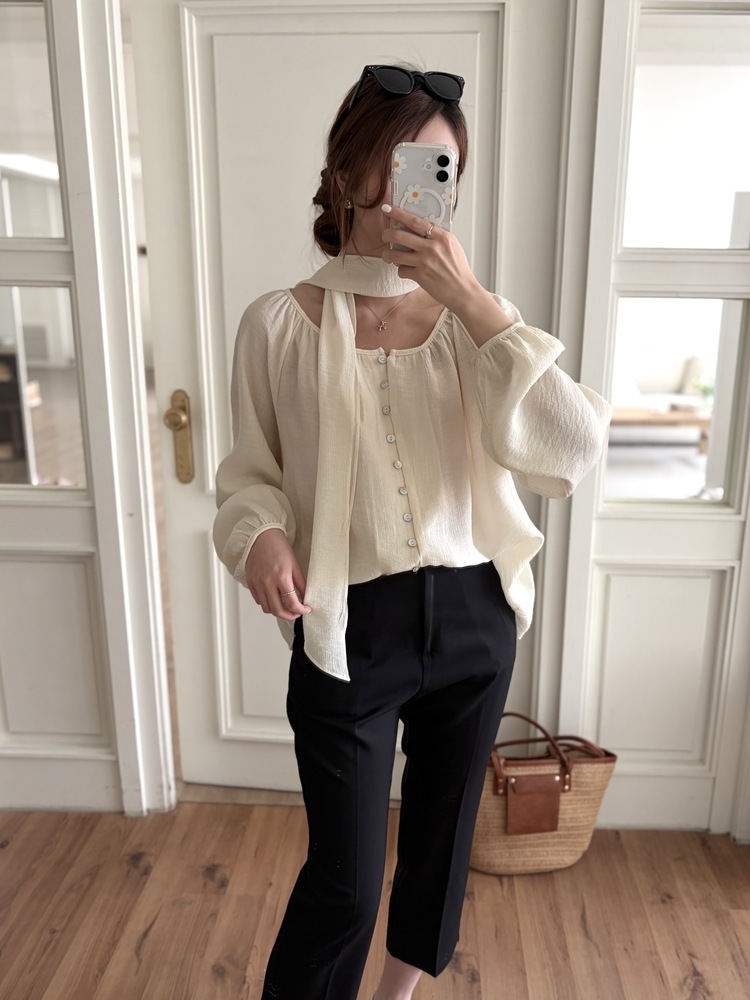 Eloise Tie-Neck Blouse (Cream)