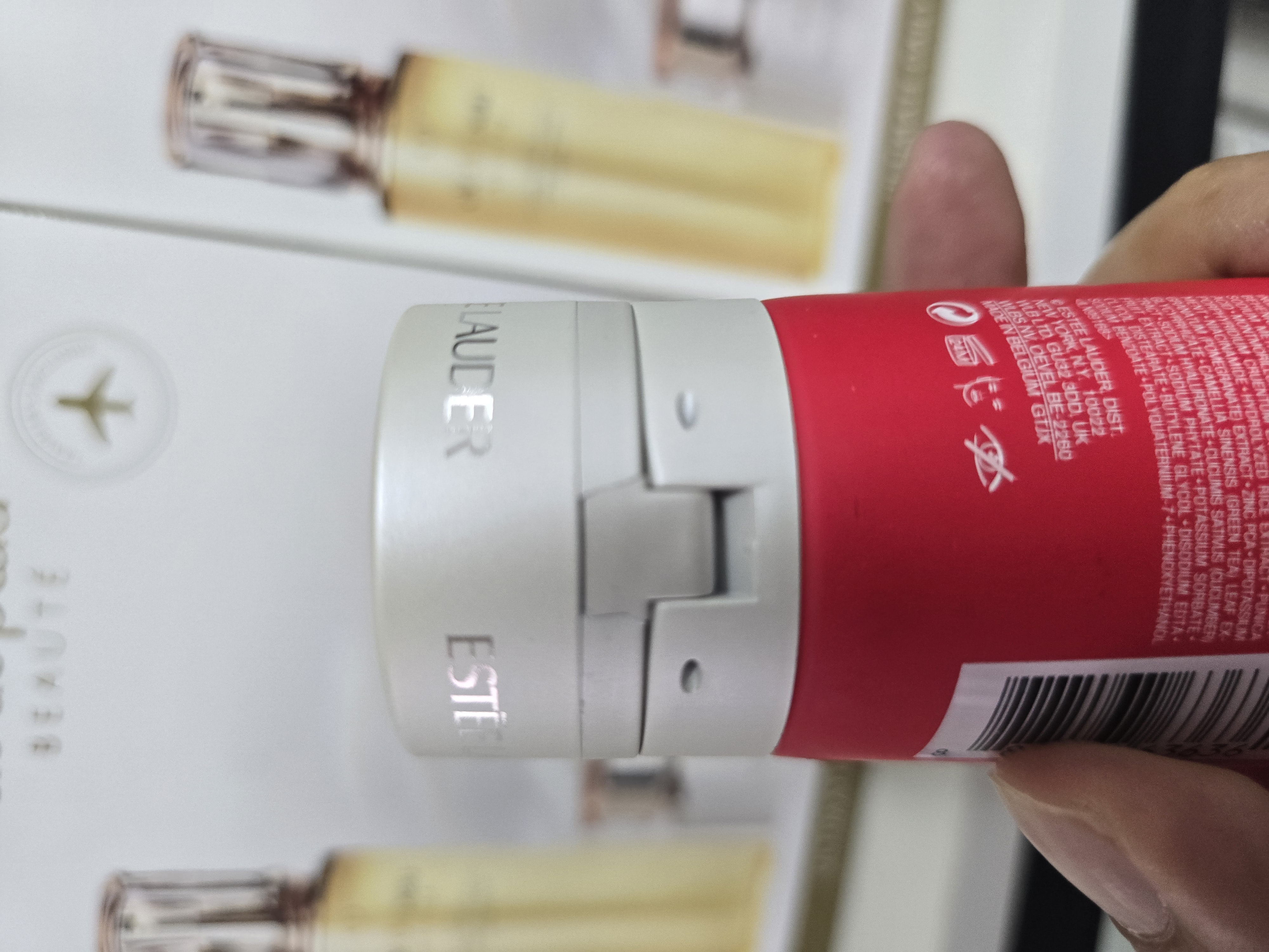 清貨價 estee lauder 亮肌抗氧二合一潔面泡沫125ml