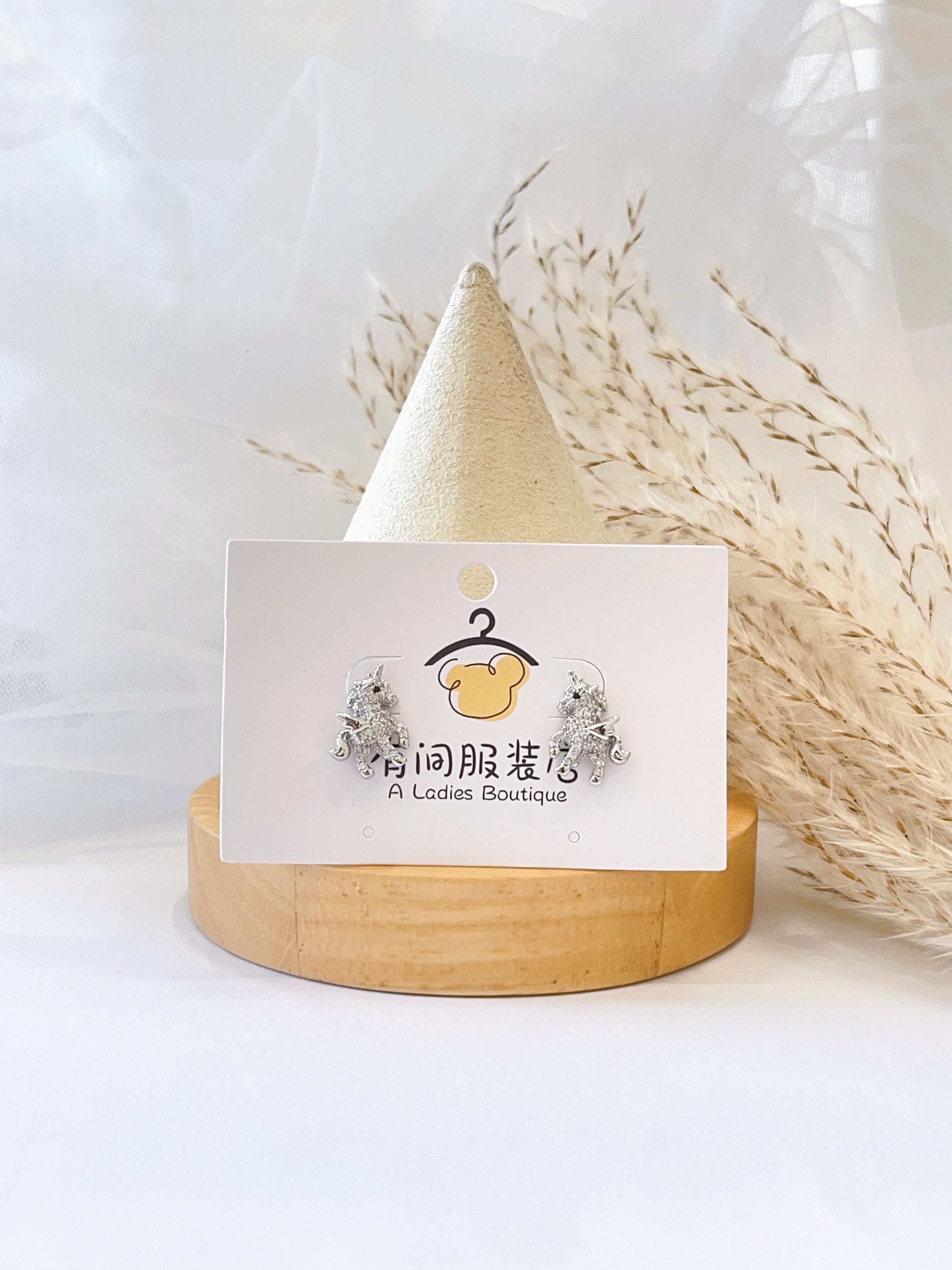 超闪满钻独角兽耳环