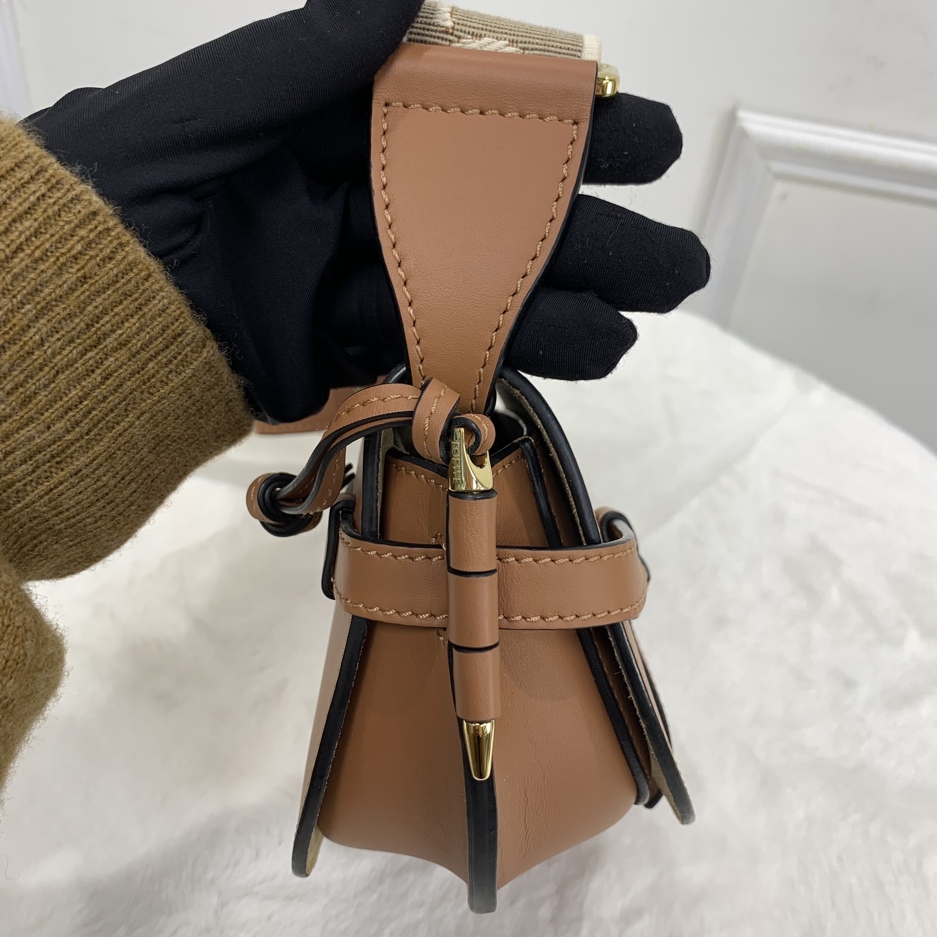 🤎Loewe光面牛皮啡色Mini Gate