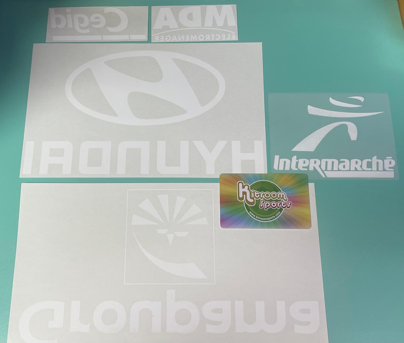 2013-14 Olympique Lyonnais Away Sponsor Set