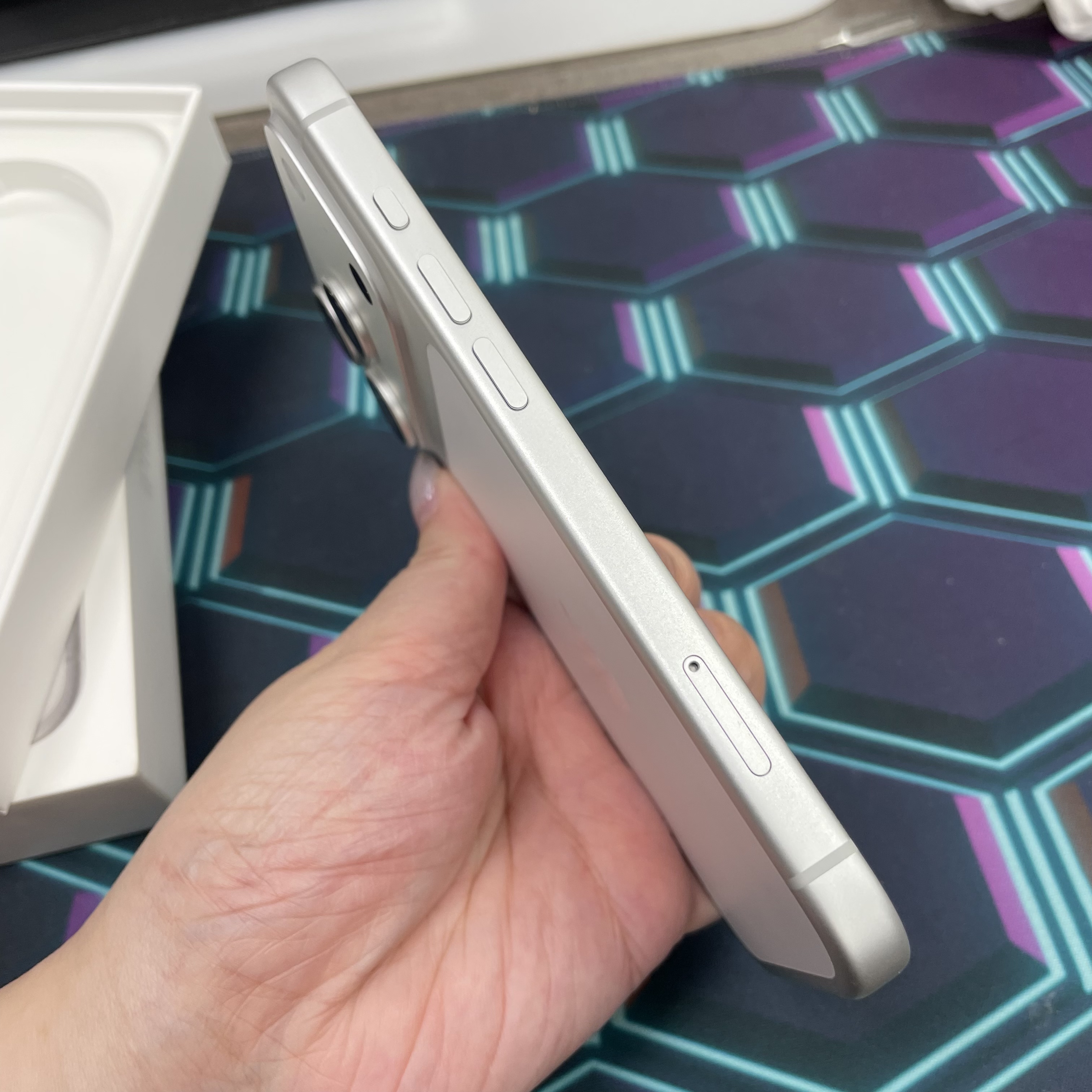 *7131 17 Pro 完美機 512GB 電97 銀色 sliver