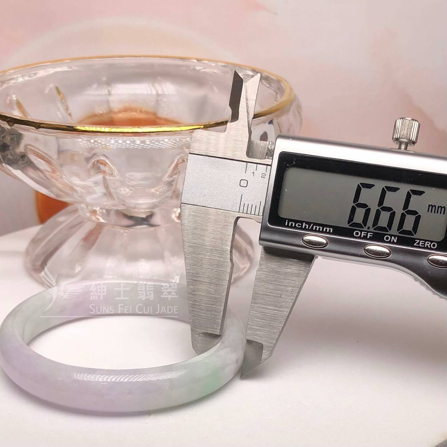 春彩貴妃鐲 50.6mm