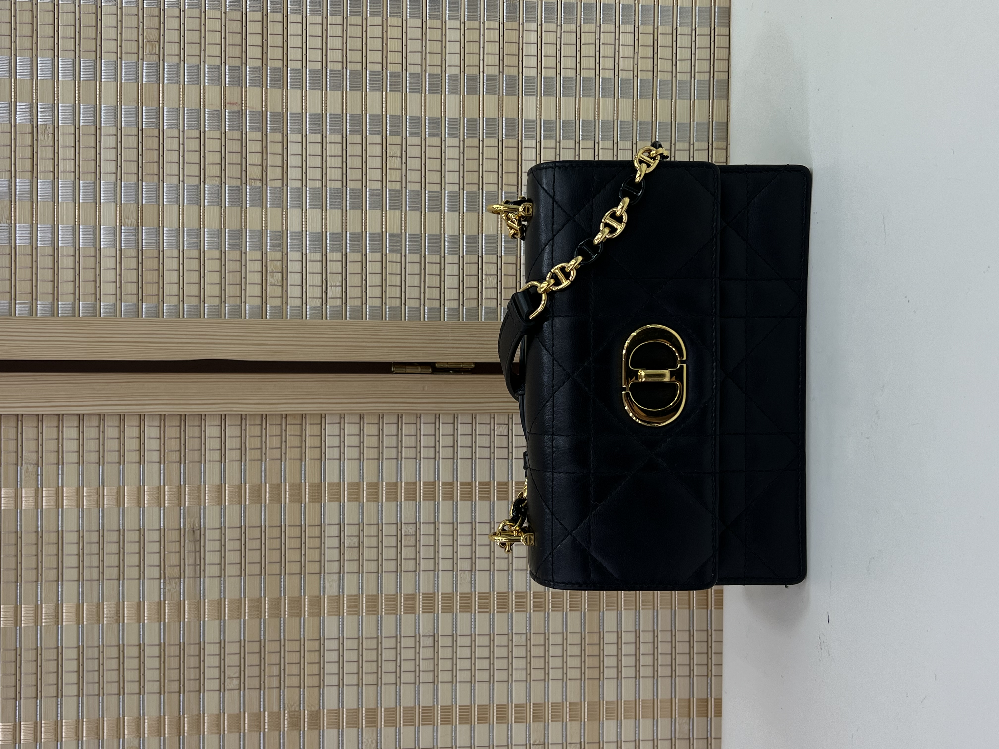 直播貨品 |  [1個-$100 2個-$300］GG48