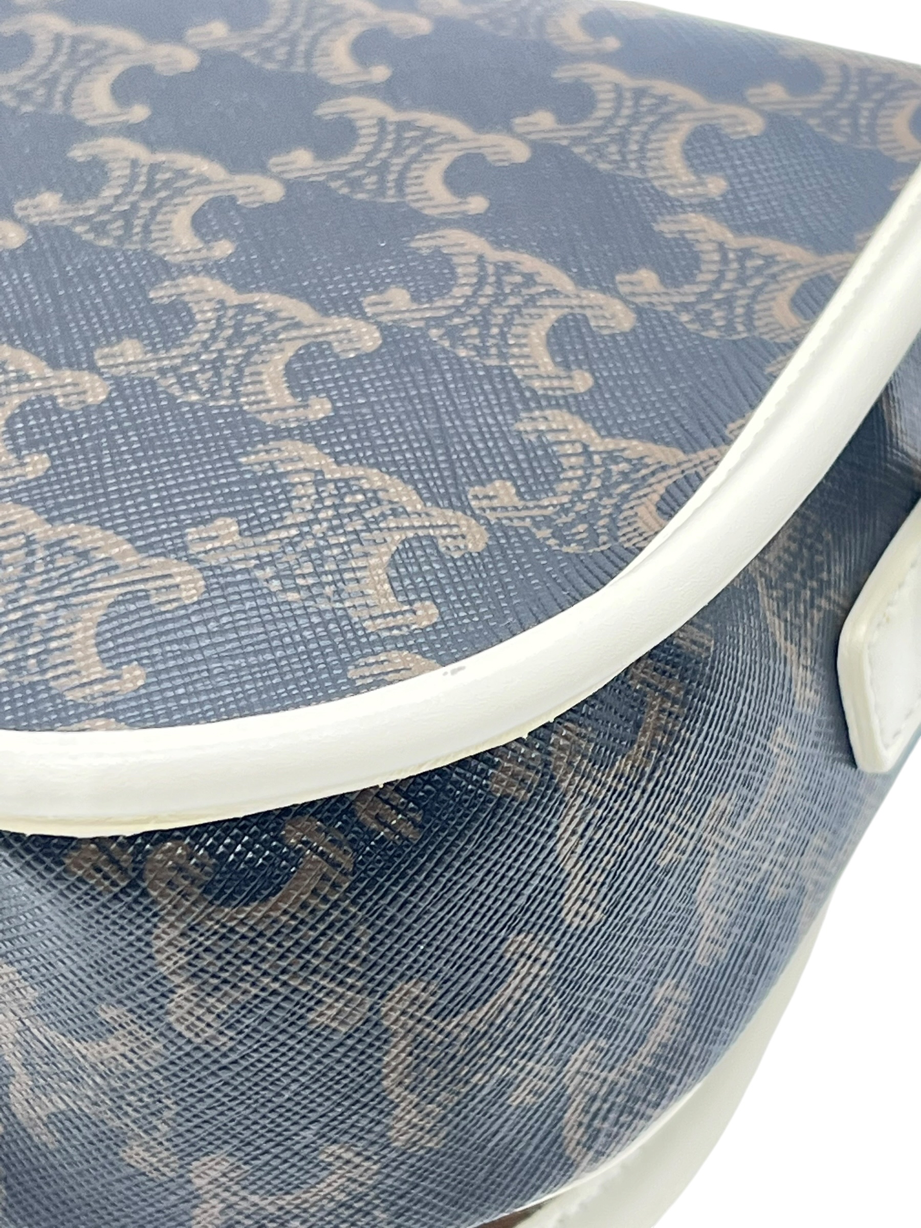 Pre-Owned CELINE Folco / Product Code: 26061004