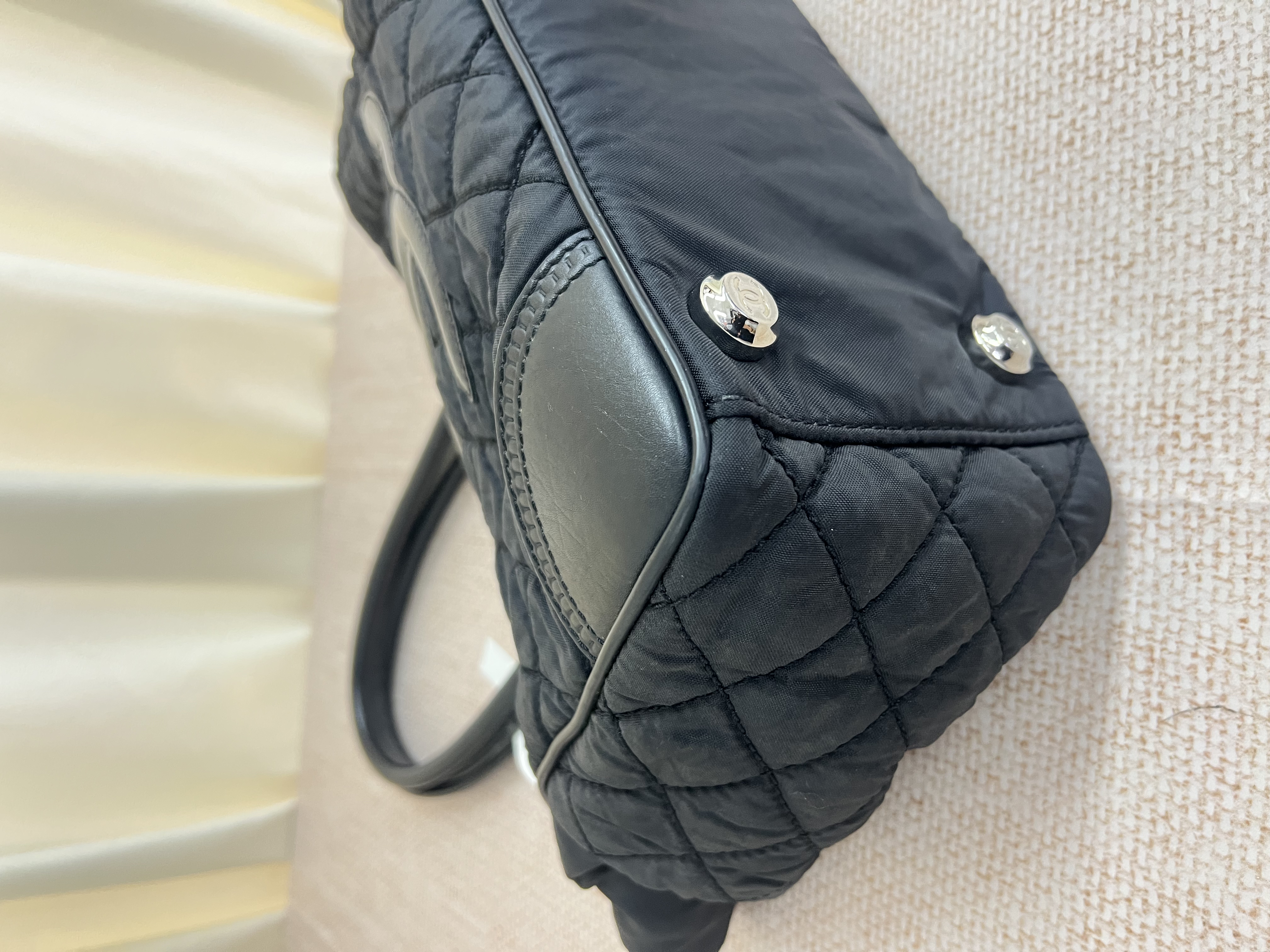 Pre-owned Chanel Paris-New York Line / Product Code: 26040207