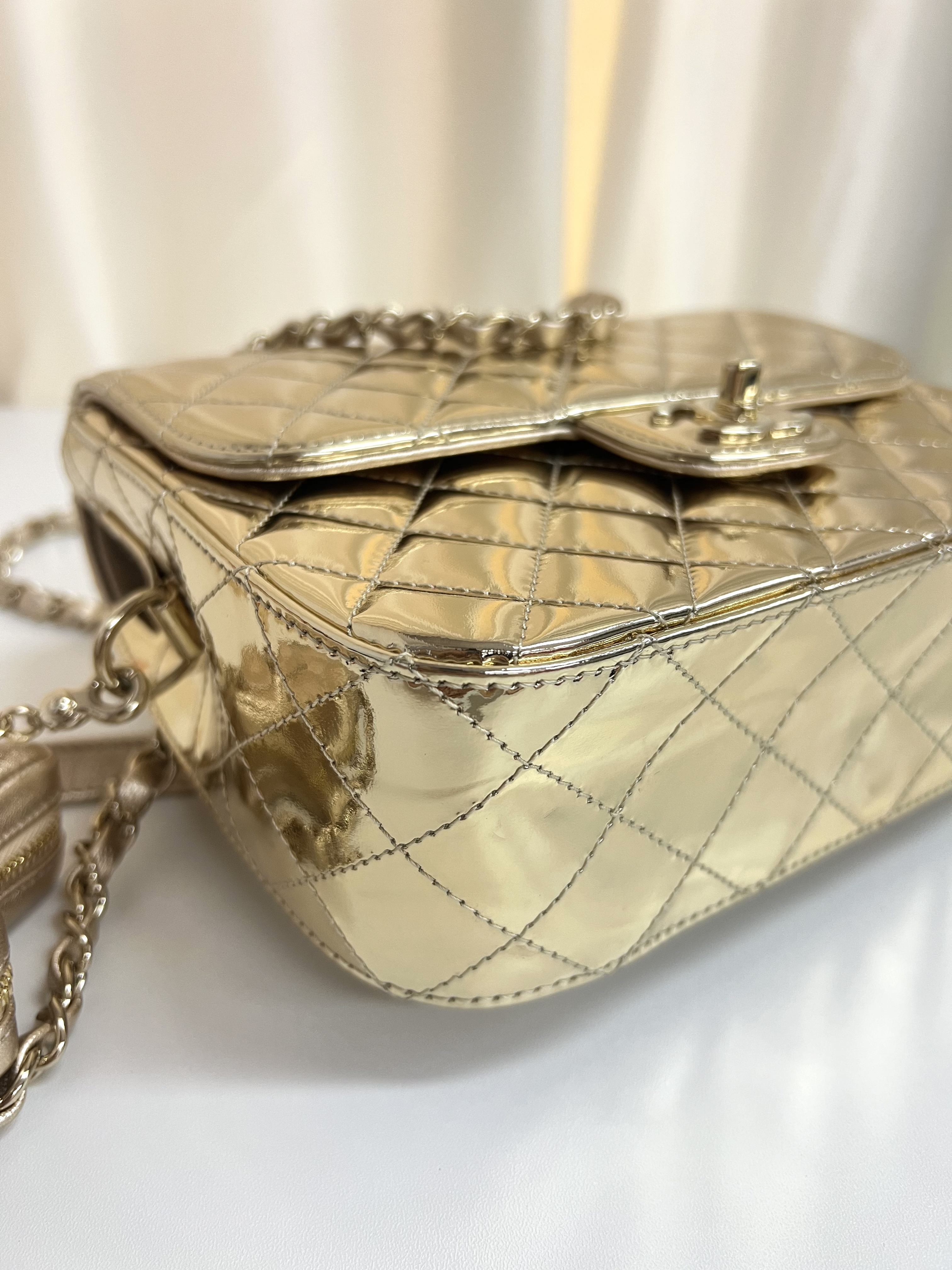 Pre-owned Chanel Hollywood Boulevard Mini Flap with Star Coin Purse/ Product Code: 26013001
