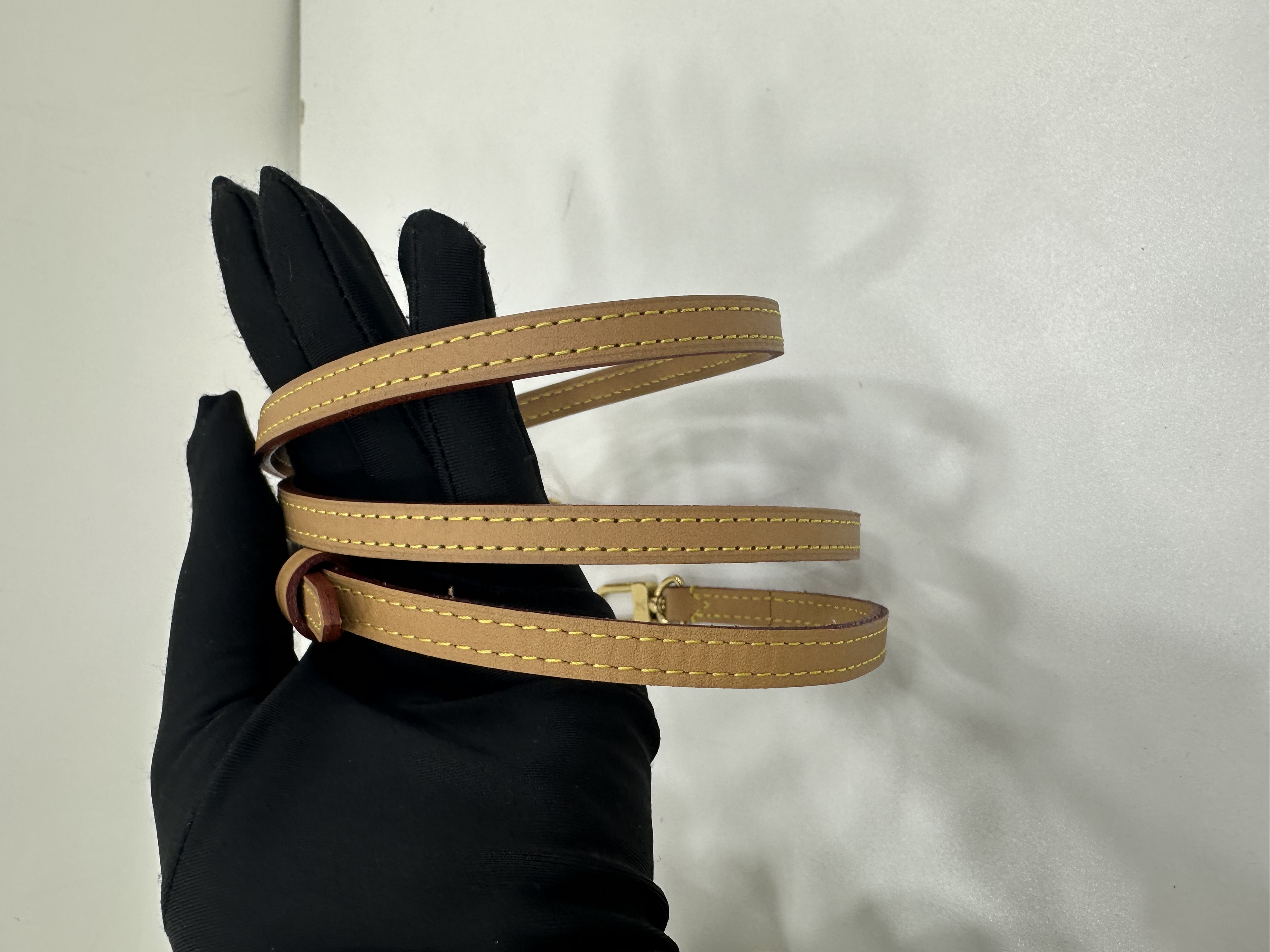 直播貨品 |  [1個-$100 2個-$300］GG07