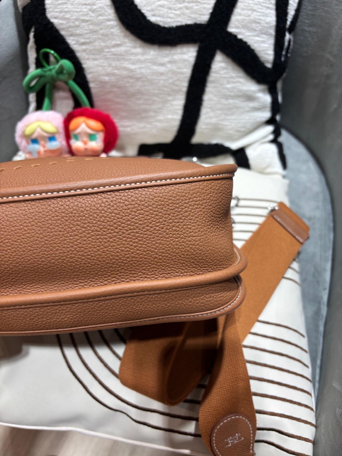 Hermes Evelyne 29 Stamp Z Gold 100%Authentic, 98%New ✅Dust Bag