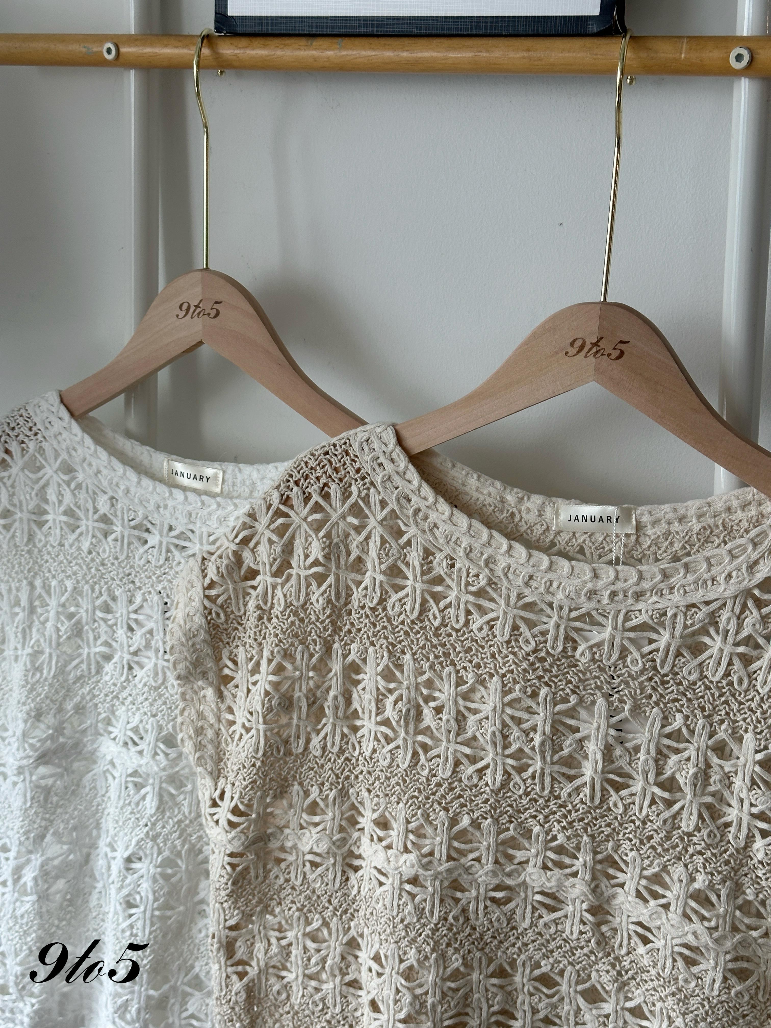 T4221 Cape Sleeve Crochet Top - Beige & White